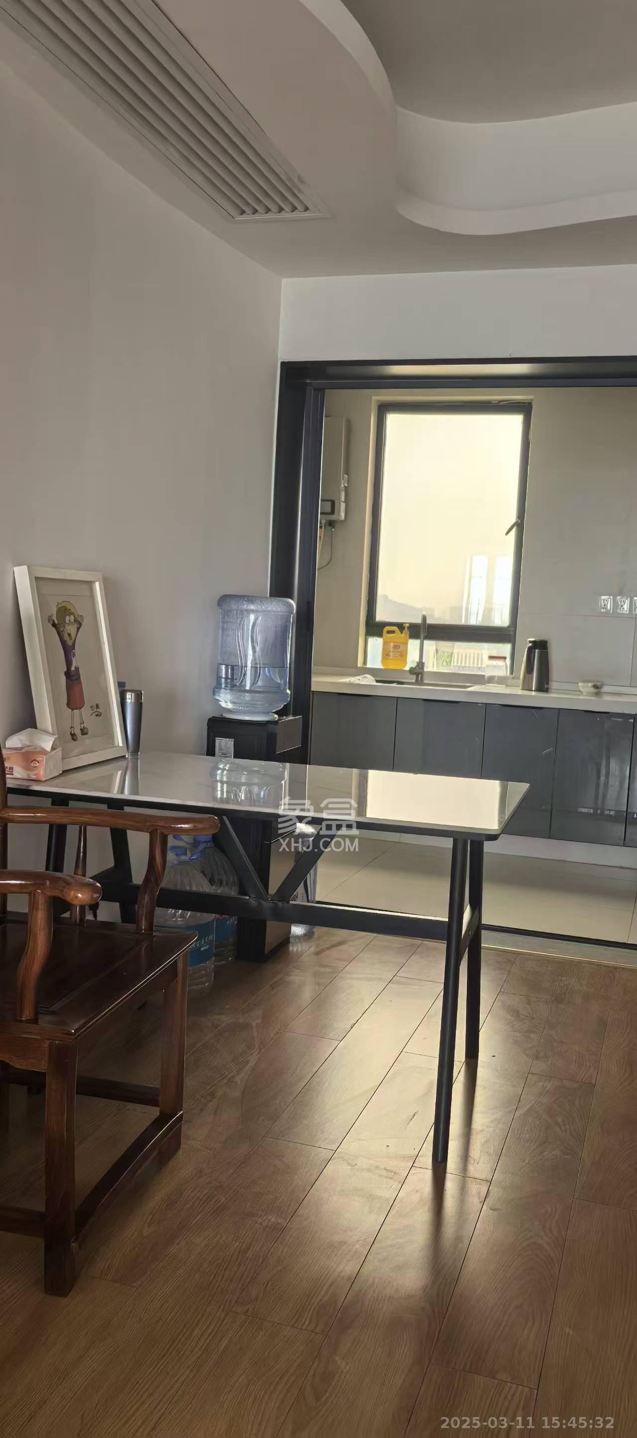 保利麓谷林语C区 4室2厅2卫 3500.0元/月 保利麓谷林语C区 4室2厅2卫 3500.0元/月室内图