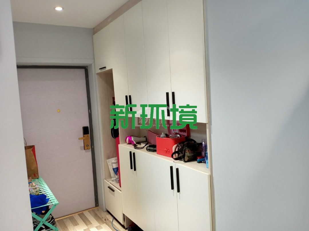 东方曼哈顿  2室2厅1卫   61.00万客厅