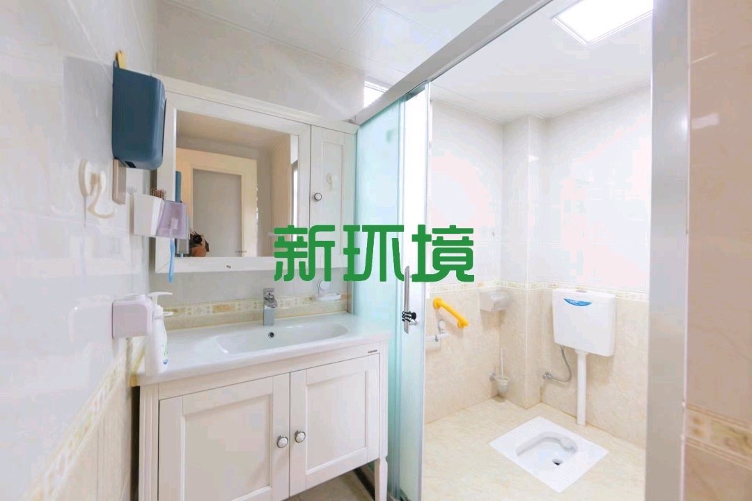 天门壹号  3室2厅2卫   96.80万客厅