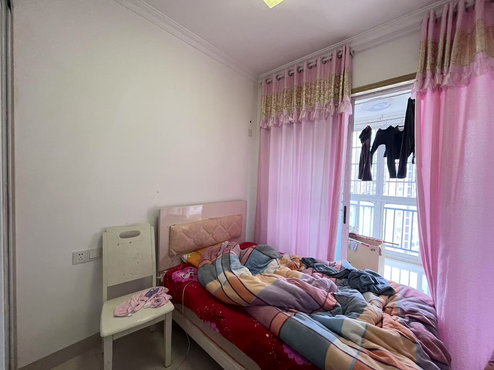 学府花园（文苑瑞景）  2室2厅1卫   32.80万室内图