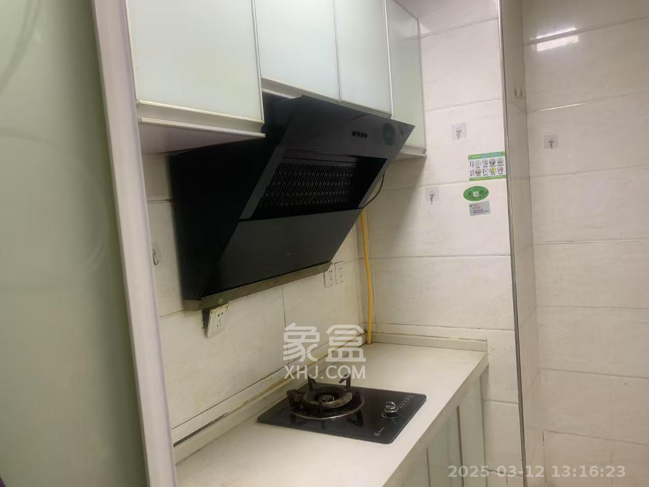 中建芙蓉工社  2室1厅1卫   1450.00元/月室内图