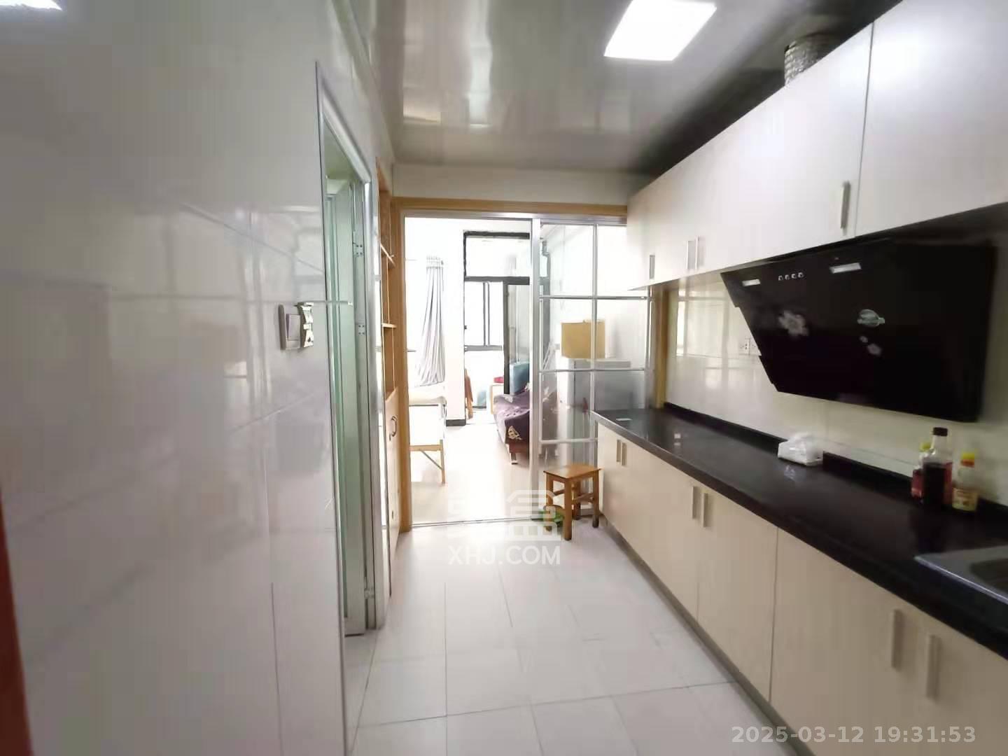 长房时代城  1室0厅1卫   1500.00元/月