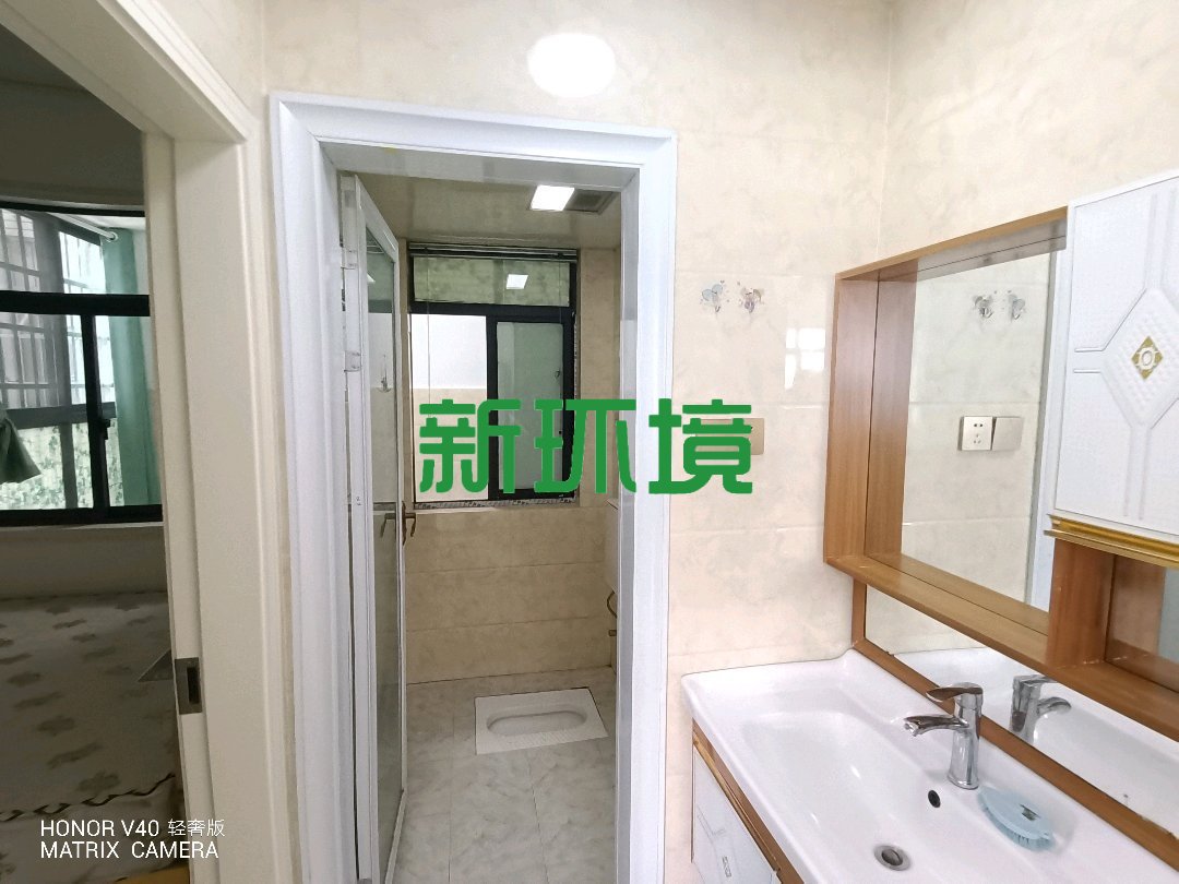 熙城春天  1室0厅0卫   51.00万客厅