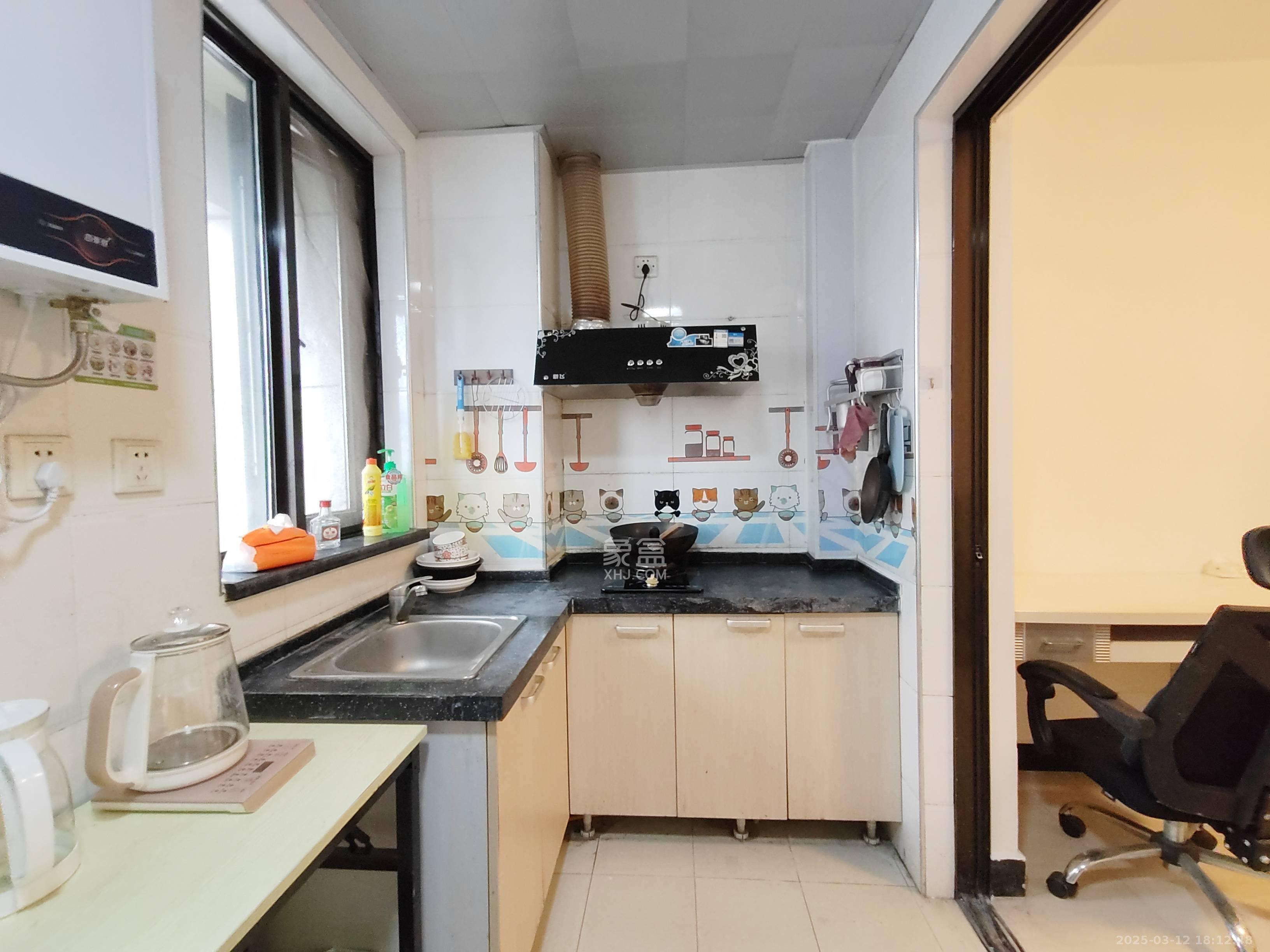 铂宫 1室1厅1卫 1750.0元/月 铂宫 1室1厅1卫 1750.0元/月户型图