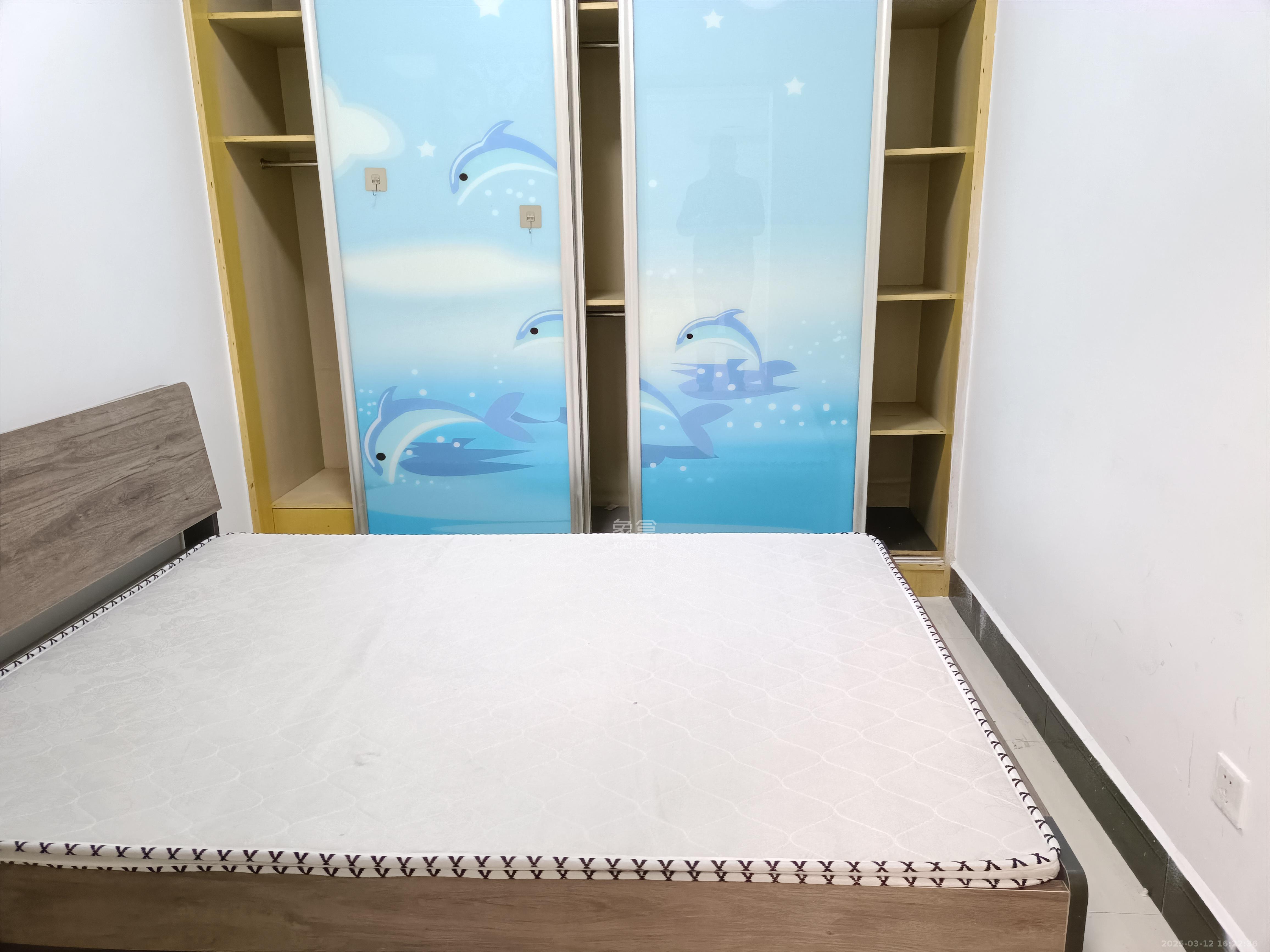 名富公寓  1室1厅1卫    1700.0元/月 名富公寓  1室1厅1卫    1700.0元/月室内图