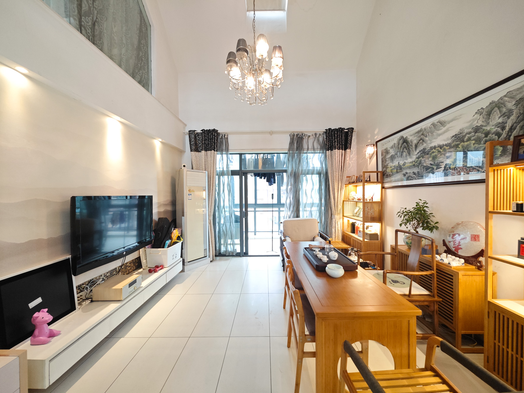 奥林匹克花园 4室2厅2卫 108.0万 奥林匹克花园 4室2厅2卫 108.0万客厅