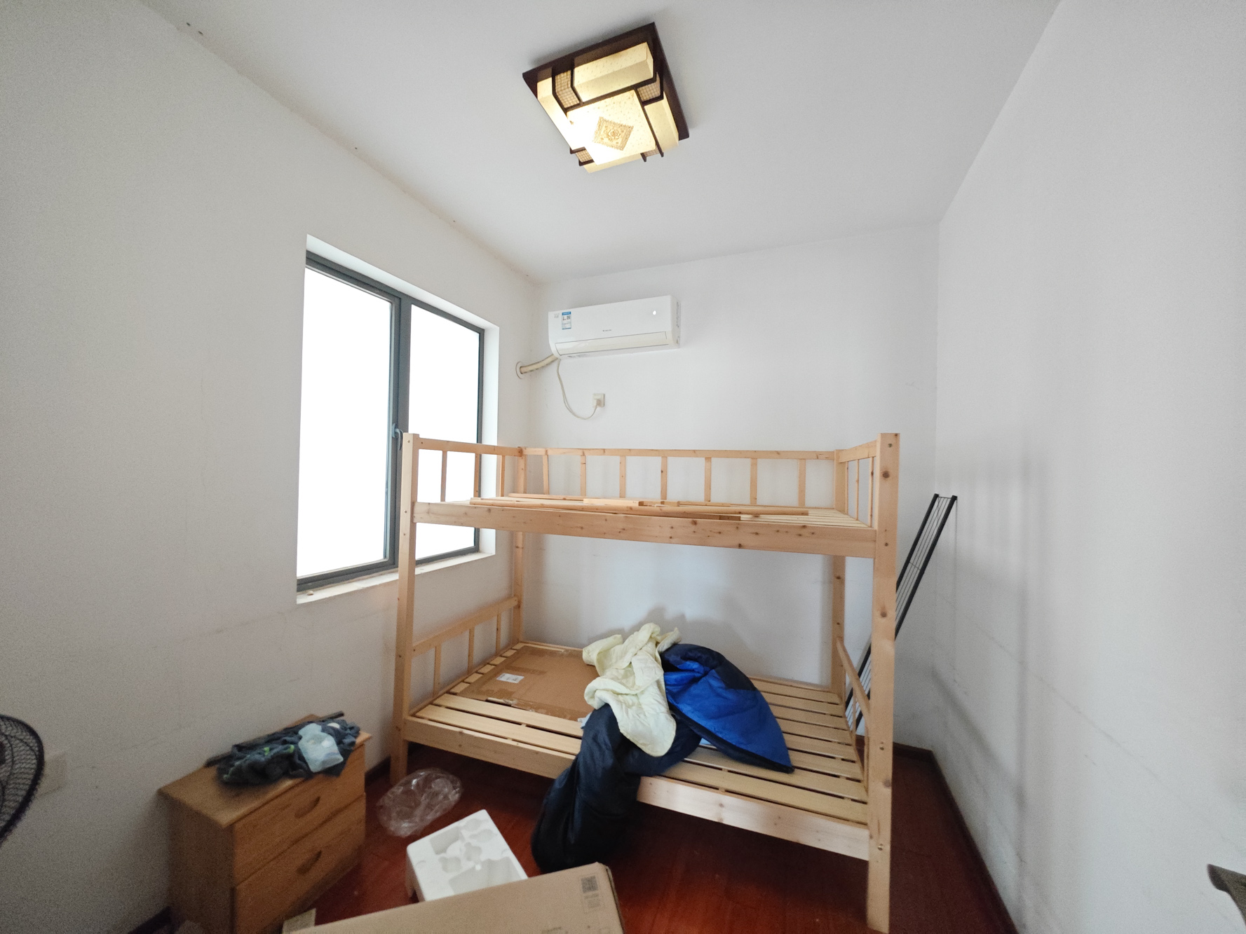 湘府东苑  3室2厅1卫   105.00万其他