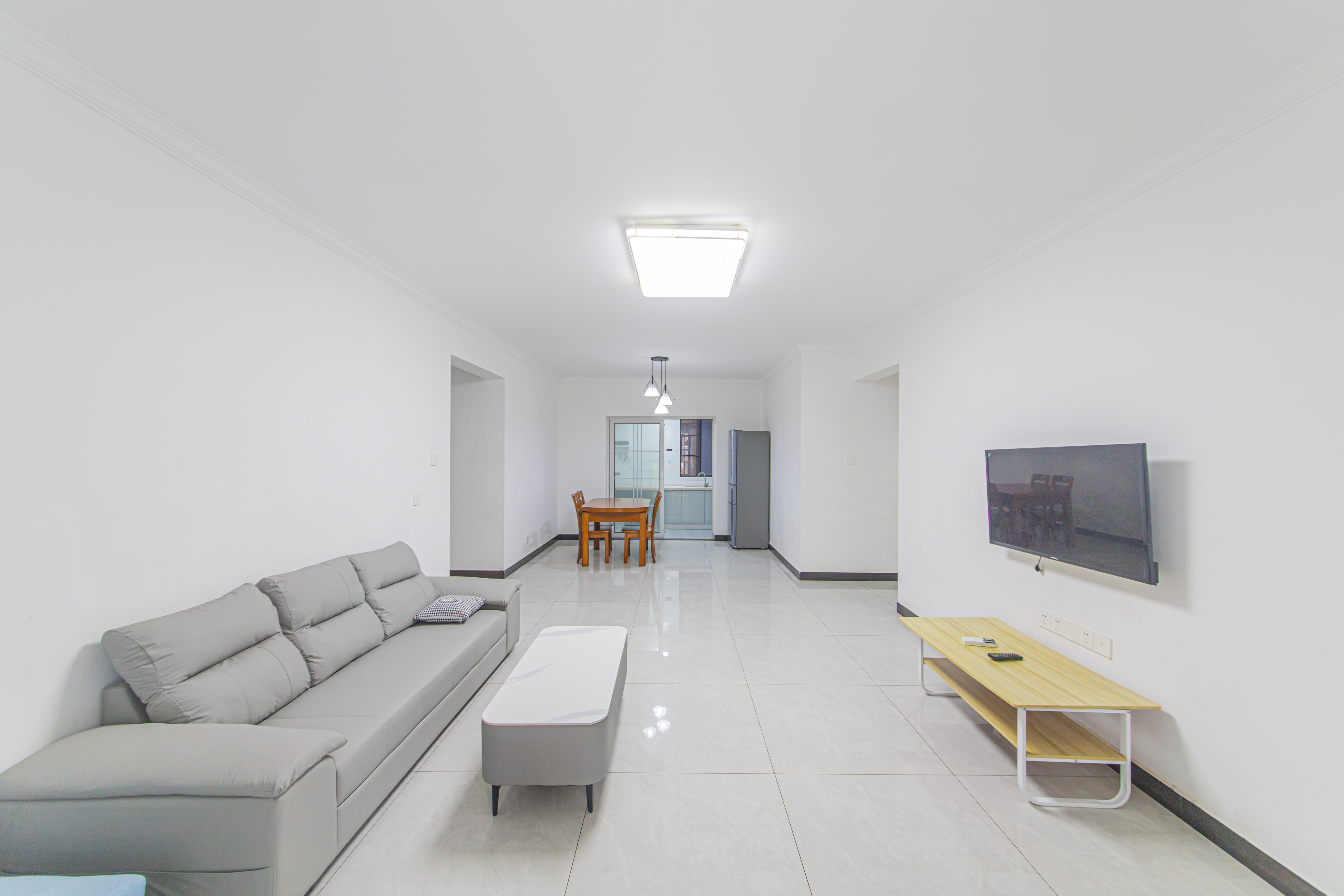 鑫远悦城(鑫远悦时代)  4室2厅1卫    104.0万 鑫远悦城(鑫远悦时代)  4室2厅1卫    104.0万客厅