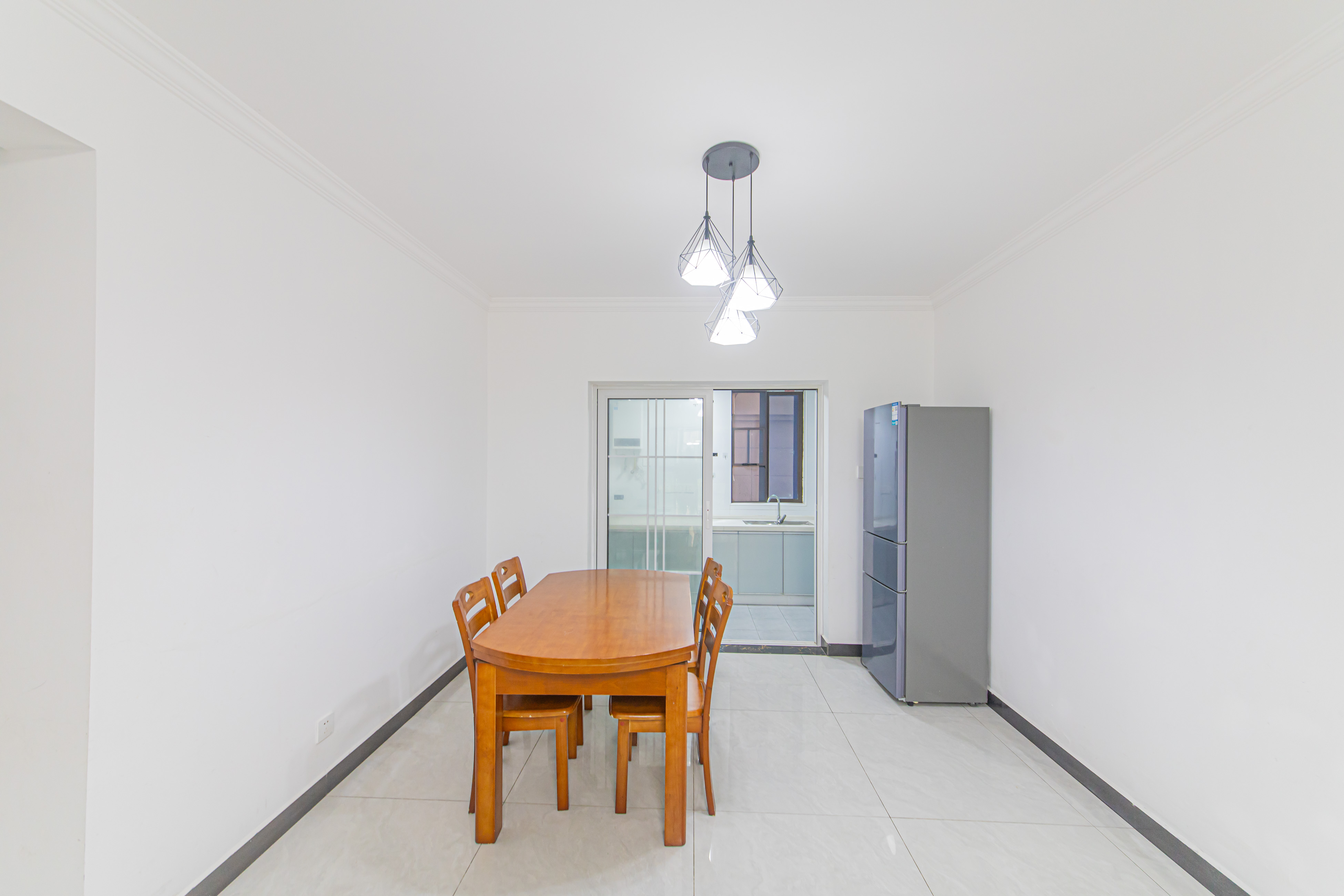 鑫远悦城(鑫远悦时代)  4室2厅1卫    104.0万 鑫远悦城(鑫远悦时代)  4室2厅1卫    104.0万客厅