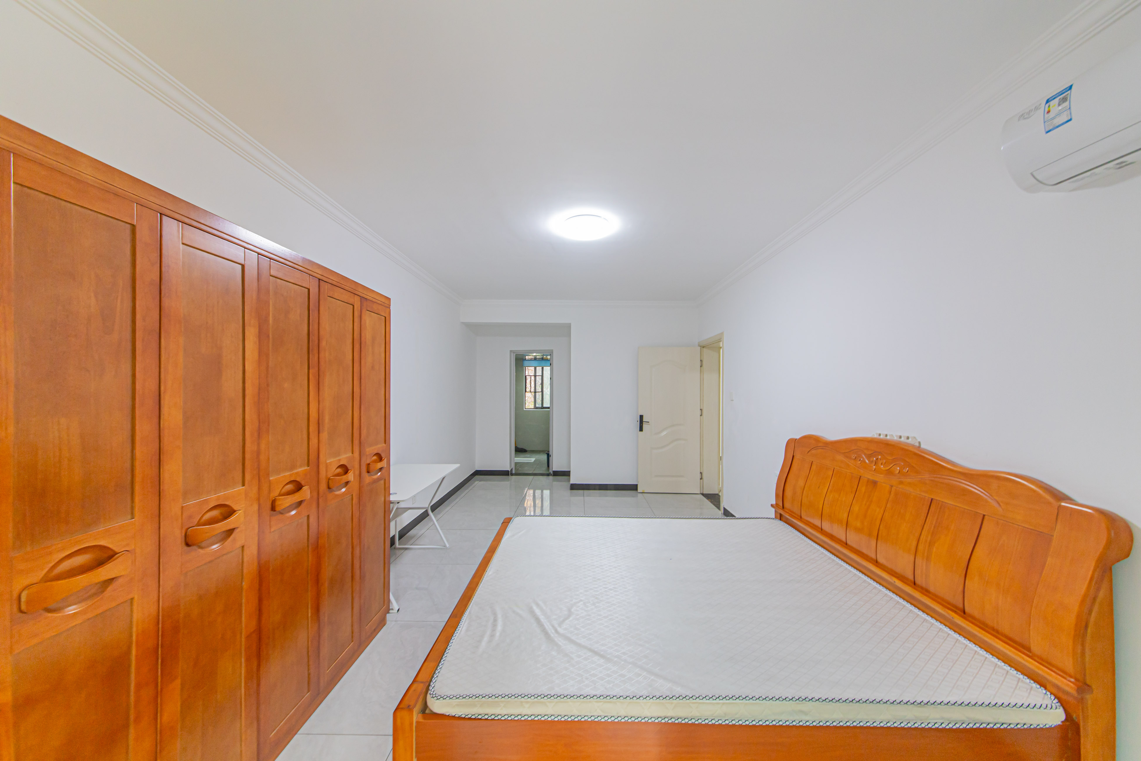 鑫远悦城(鑫远悦时代)  4室2厅1卫    104.0万 鑫远悦城(鑫远悦时代)  4室2厅1卫    104.0万卧室