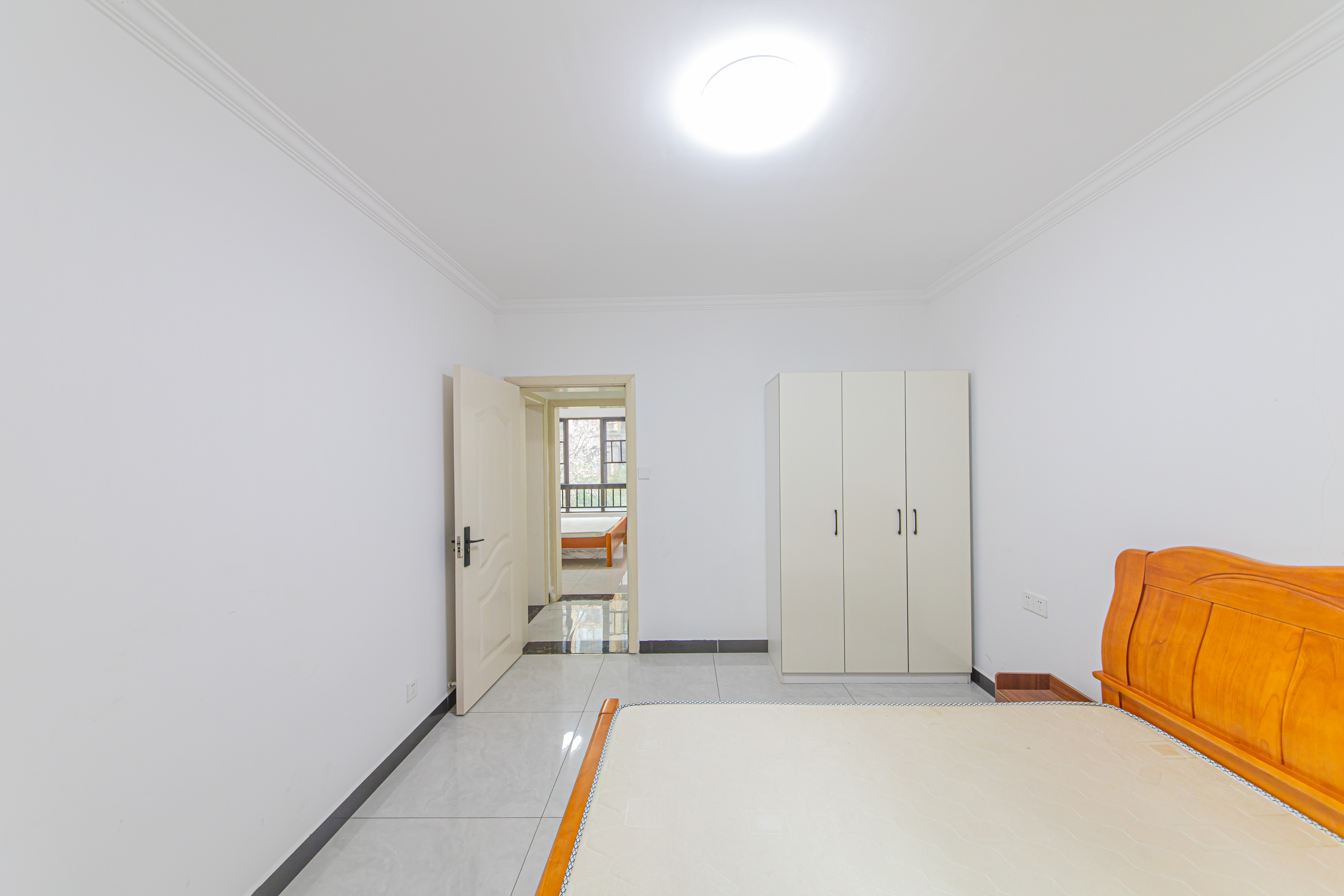 鑫远悦城(鑫远悦时代)  4室2厅1卫    104.0万 鑫远悦城(鑫远悦时代)  4室2厅1卫    104.0万卧室