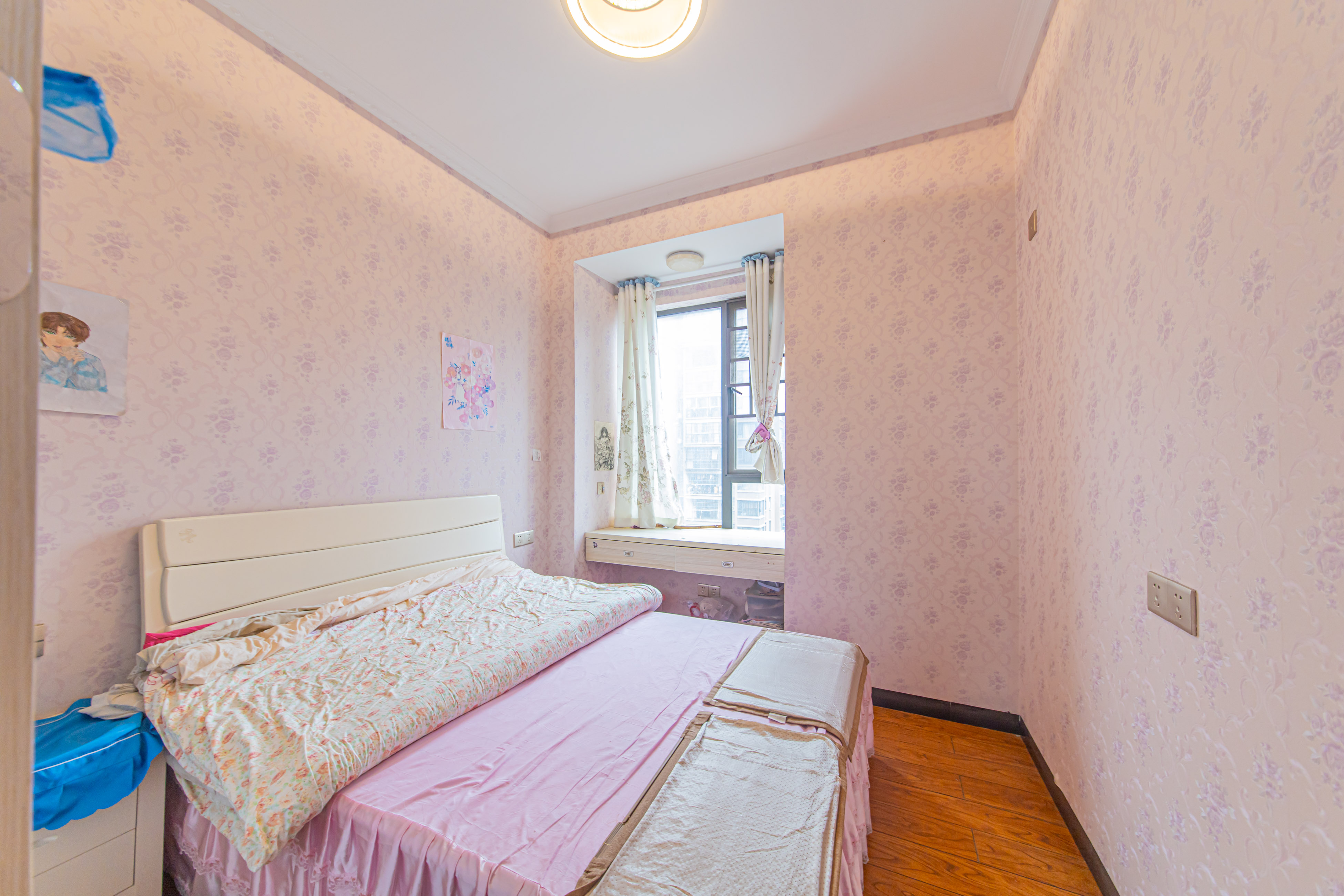 长城水郡 4室2厅1卫 121.8万 长城水郡 4室2厅1卫 121.8万卧室