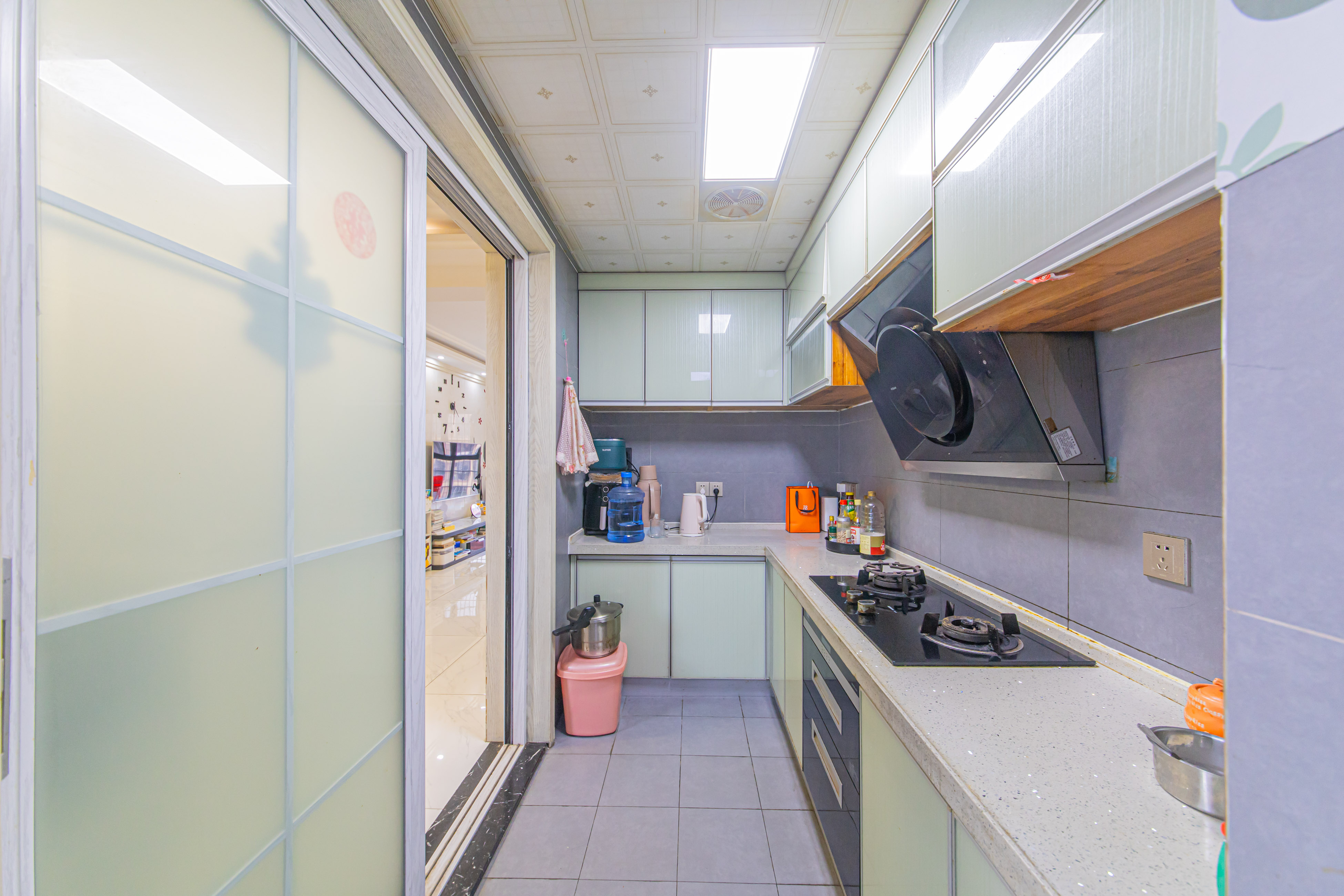 中建芙蓉嘉苑 4室2厅2卫 127.0万 中建芙蓉嘉苑 4室2厅2卫 127.0万厨房