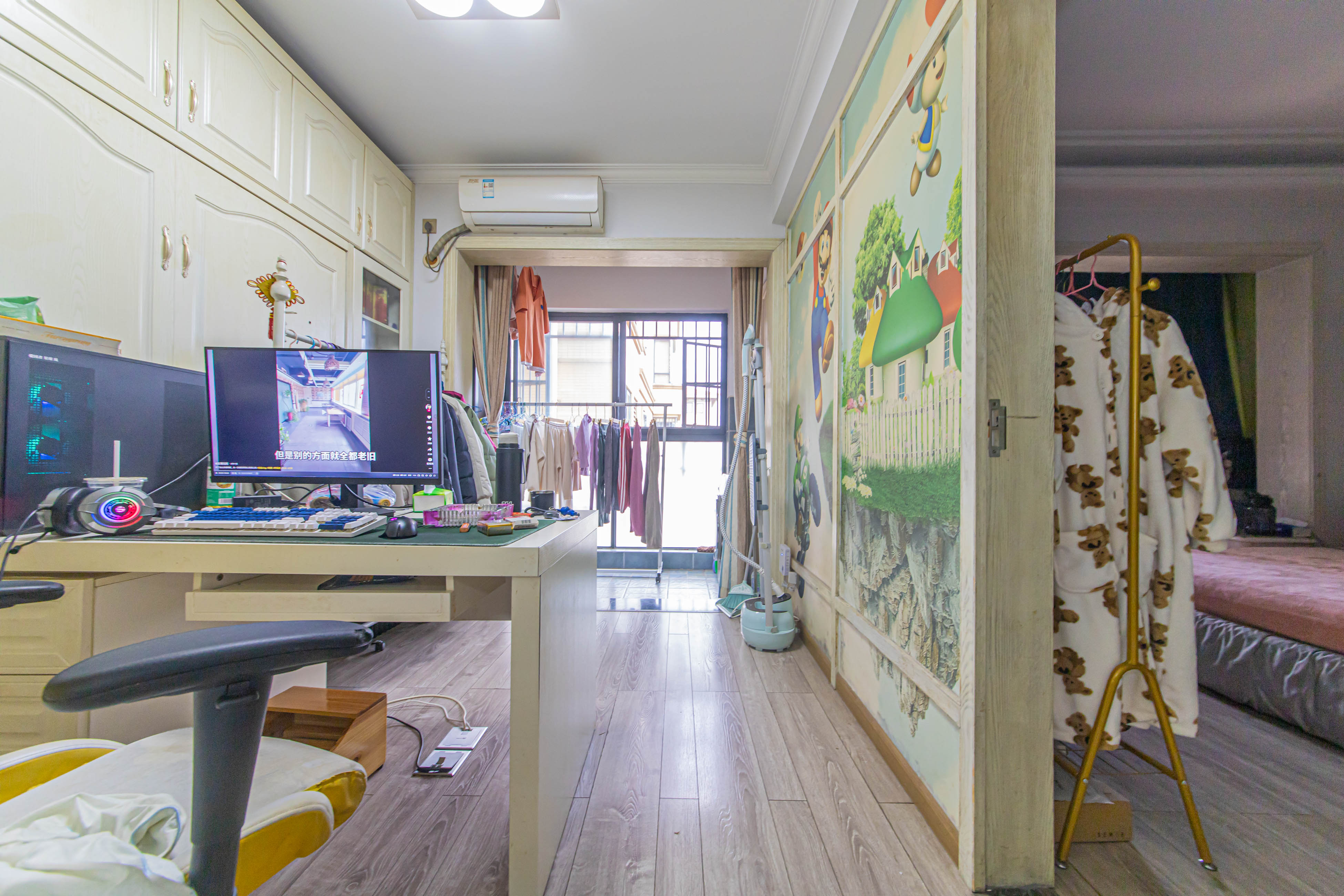 中建芙蓉嘉苑 4室2厅2卫 127.0万 中建芙蓉嘉苑 4室2厅2卫 127.0万卧室