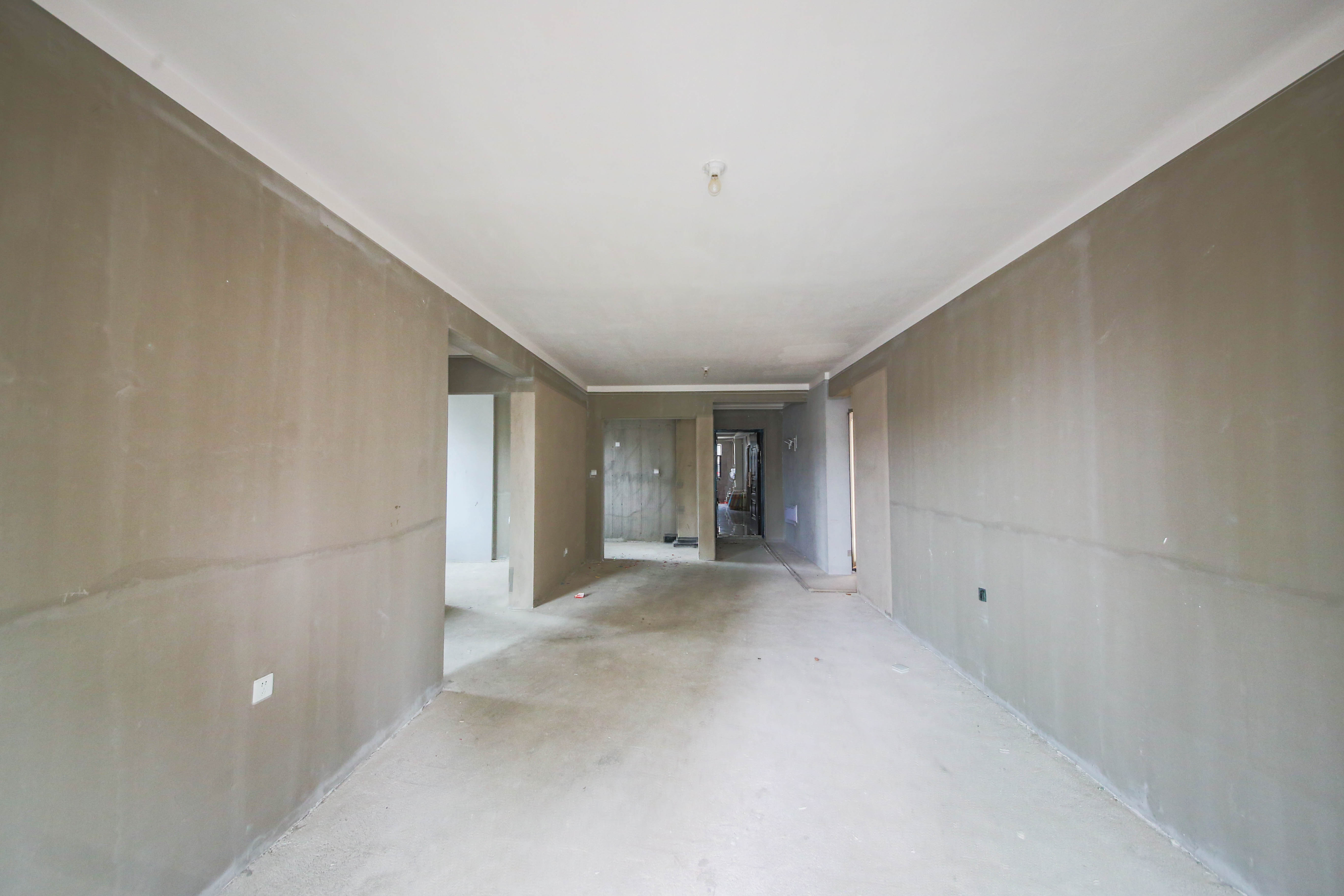 中建钰和城  4室2厅2卫   169.00万