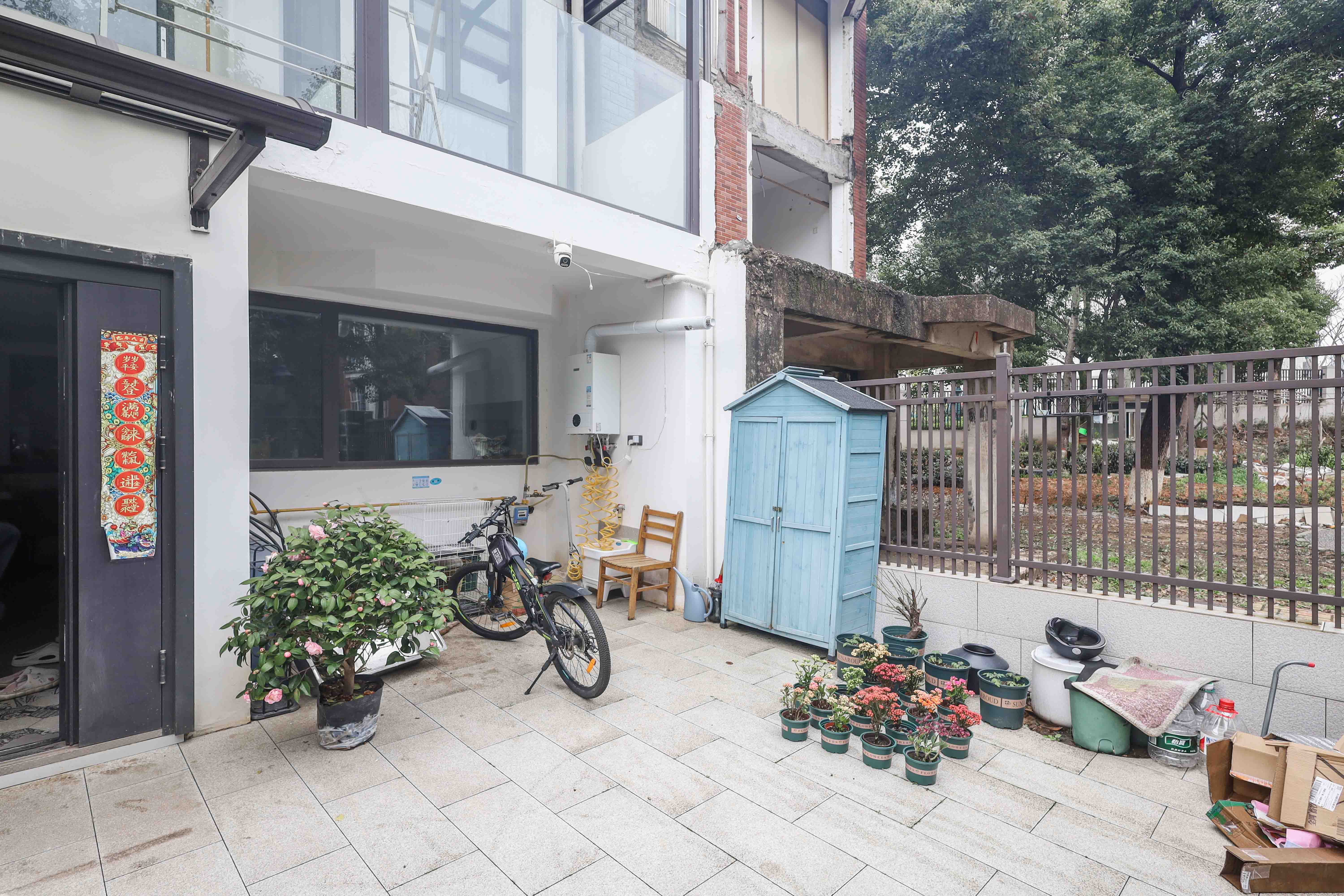 山水英伦 5室2厅3卫 348.0万 山水英伦 5室2厅3卫 348.0万其他