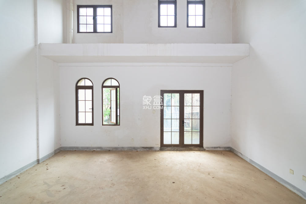 金地三千府（金地湖山樾、金地自在城）  5室2厅3卫    410.0万