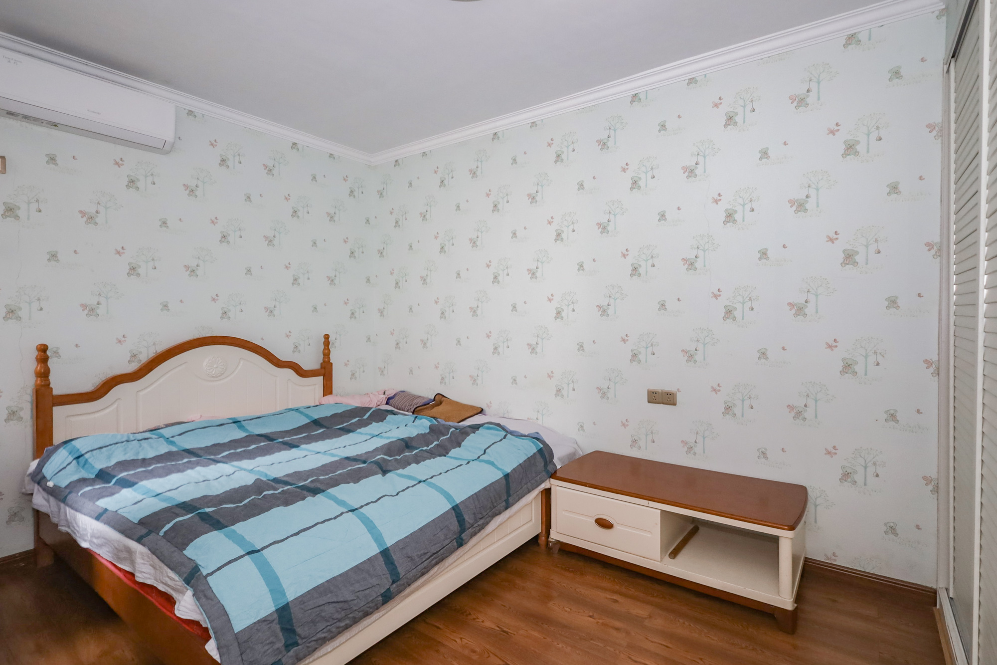 钰龙天下二期(钰龙佳园) 2室2厅1卫 150.0万 钰龙天下二期(钰龙佳园) 2室2厅1卫 150.0万卧室