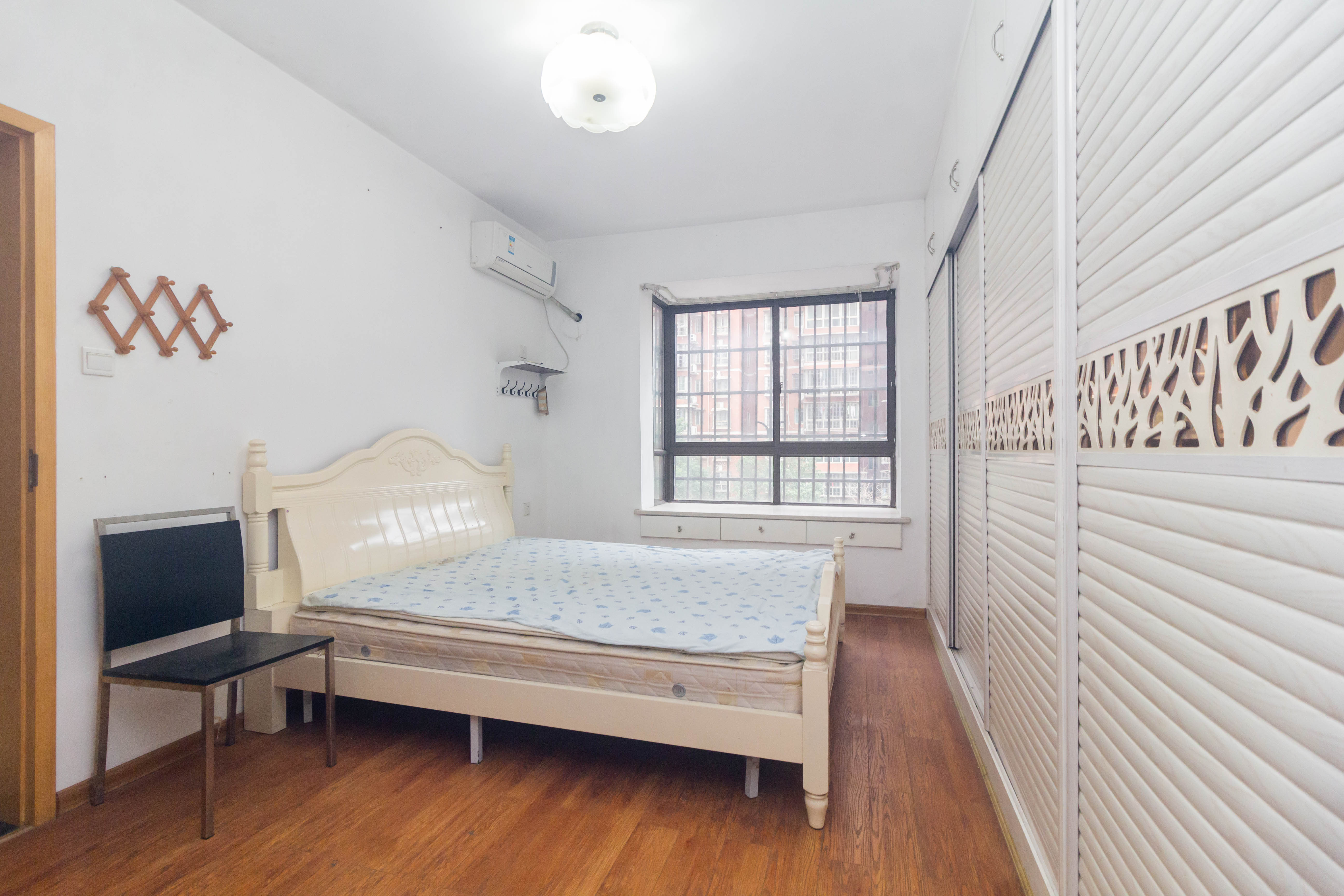 方略潇邦 4室2厅2卫 69.9万 方略潇邦 4室2厅2卫 69.9万卧室