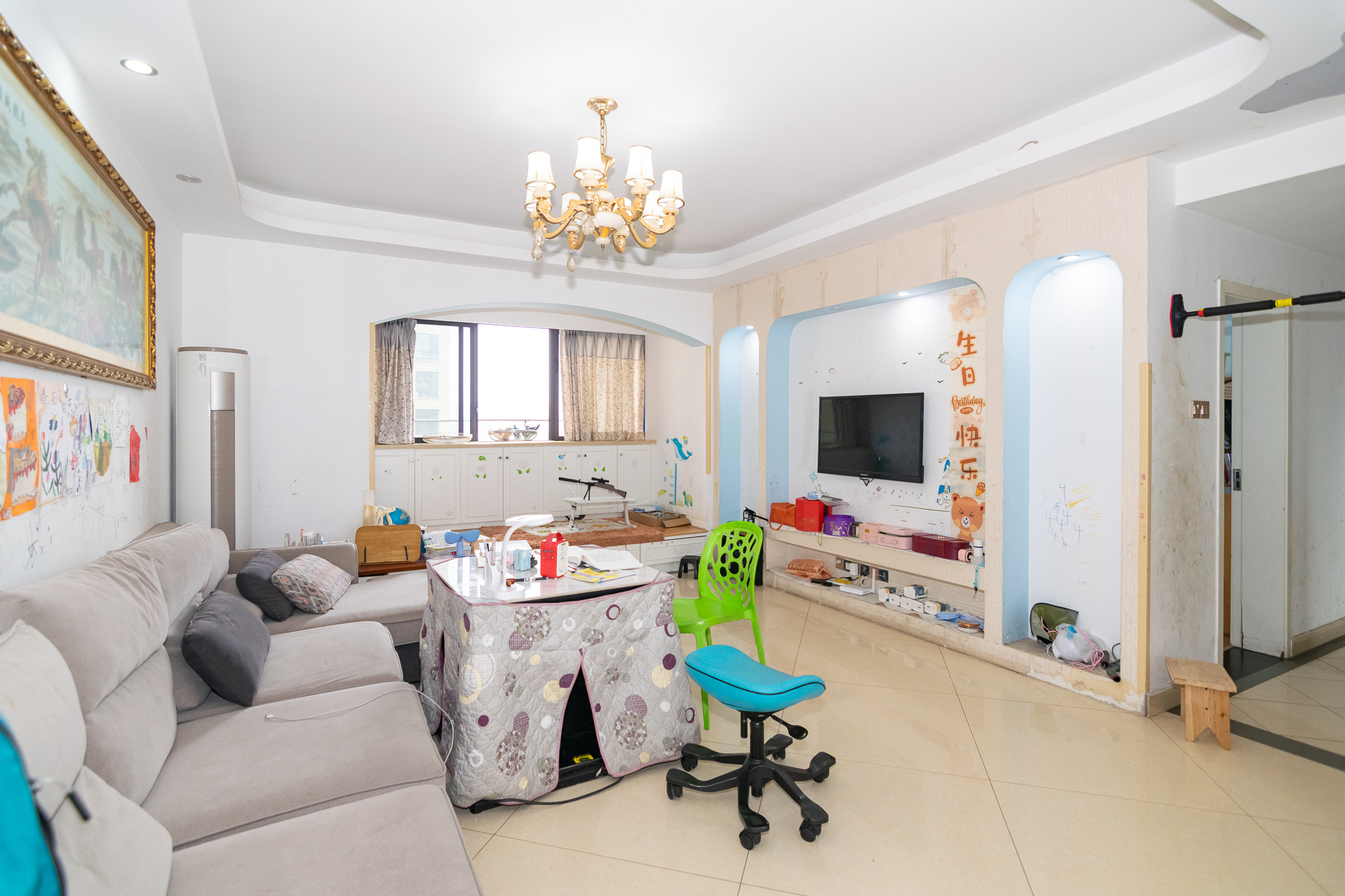 湖南报业文化城(米地亚家园) 3室2厅2卫 93.0万 湖南报业文化城(米地亚家园) 3室2厅2卫 93.0万客厅