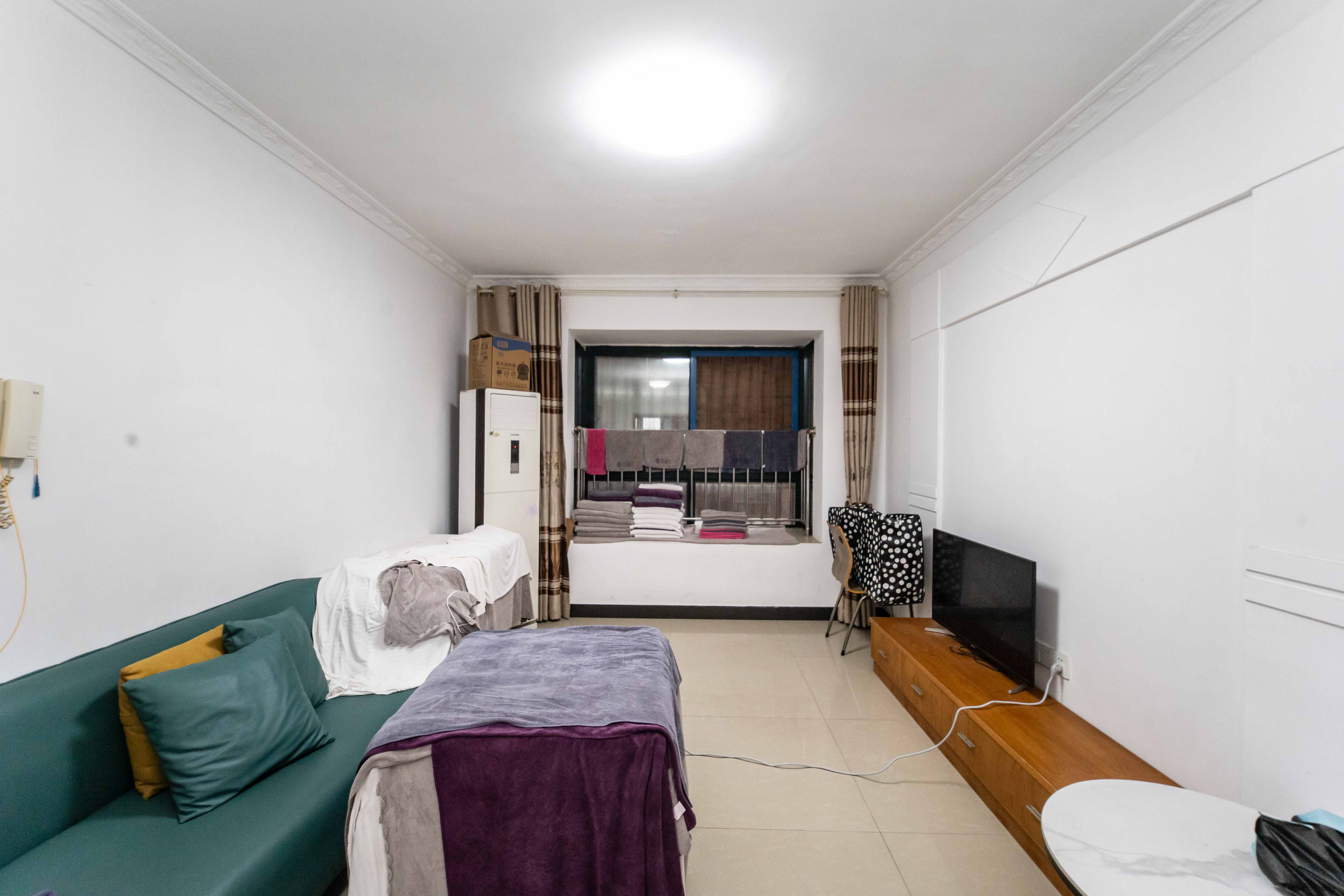 东玺门  3室2厅1卫    75.0万 东玺门  3室2厅1卫    75.0万