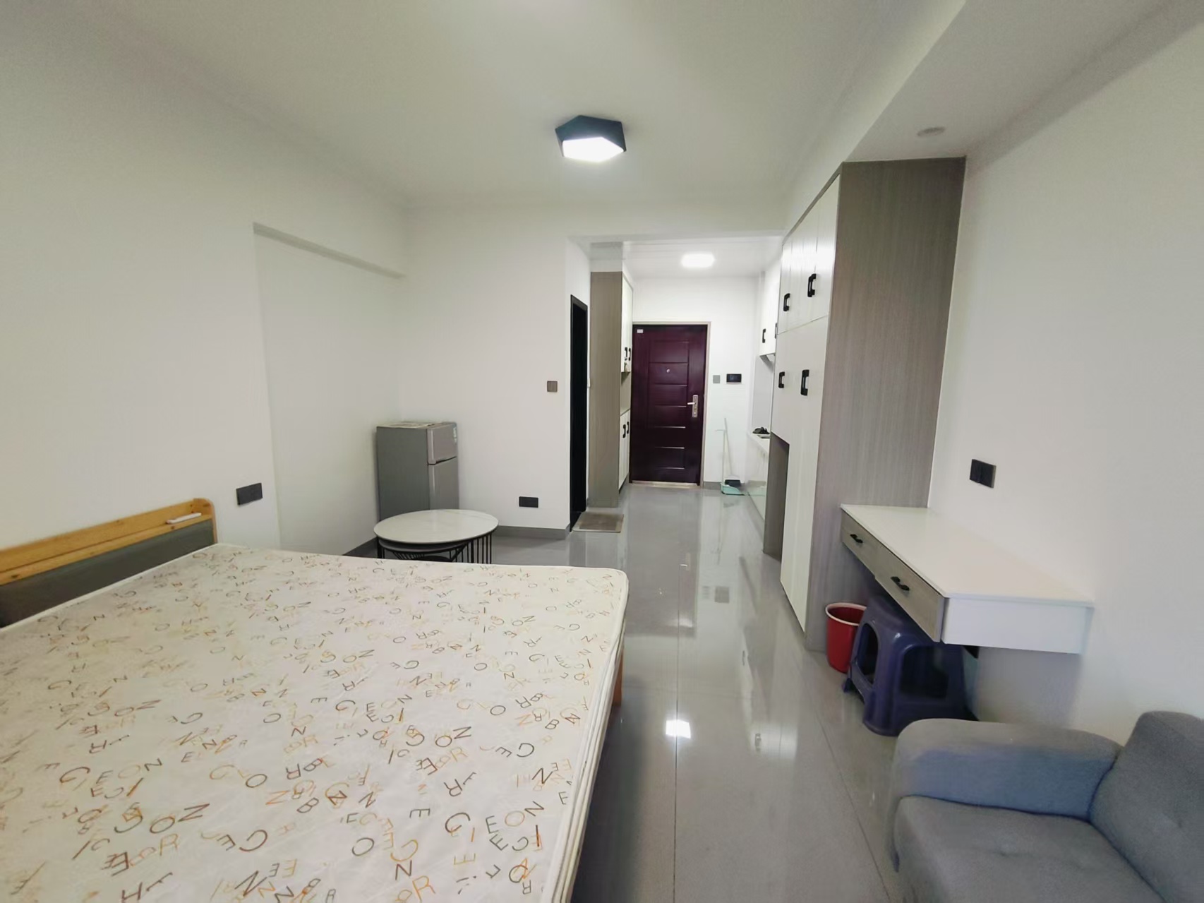 凯风珑城 1室1厅1卫 18.8万 凯风珑城 1室1厅1卫 18.8万室内图