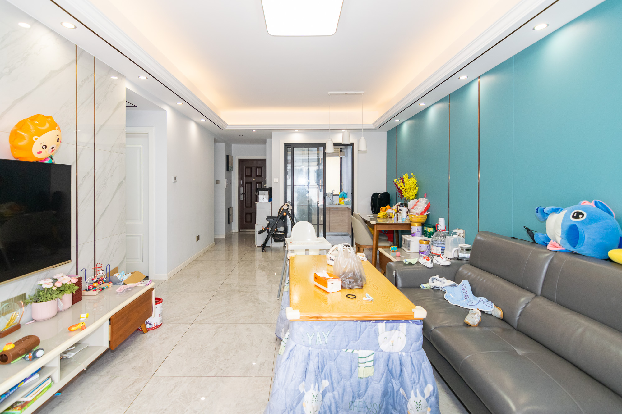 澳海月亮湾 3室2厅1卫 65.0万 澳海月亮湾 3室2厅1卫 65.0万客厅