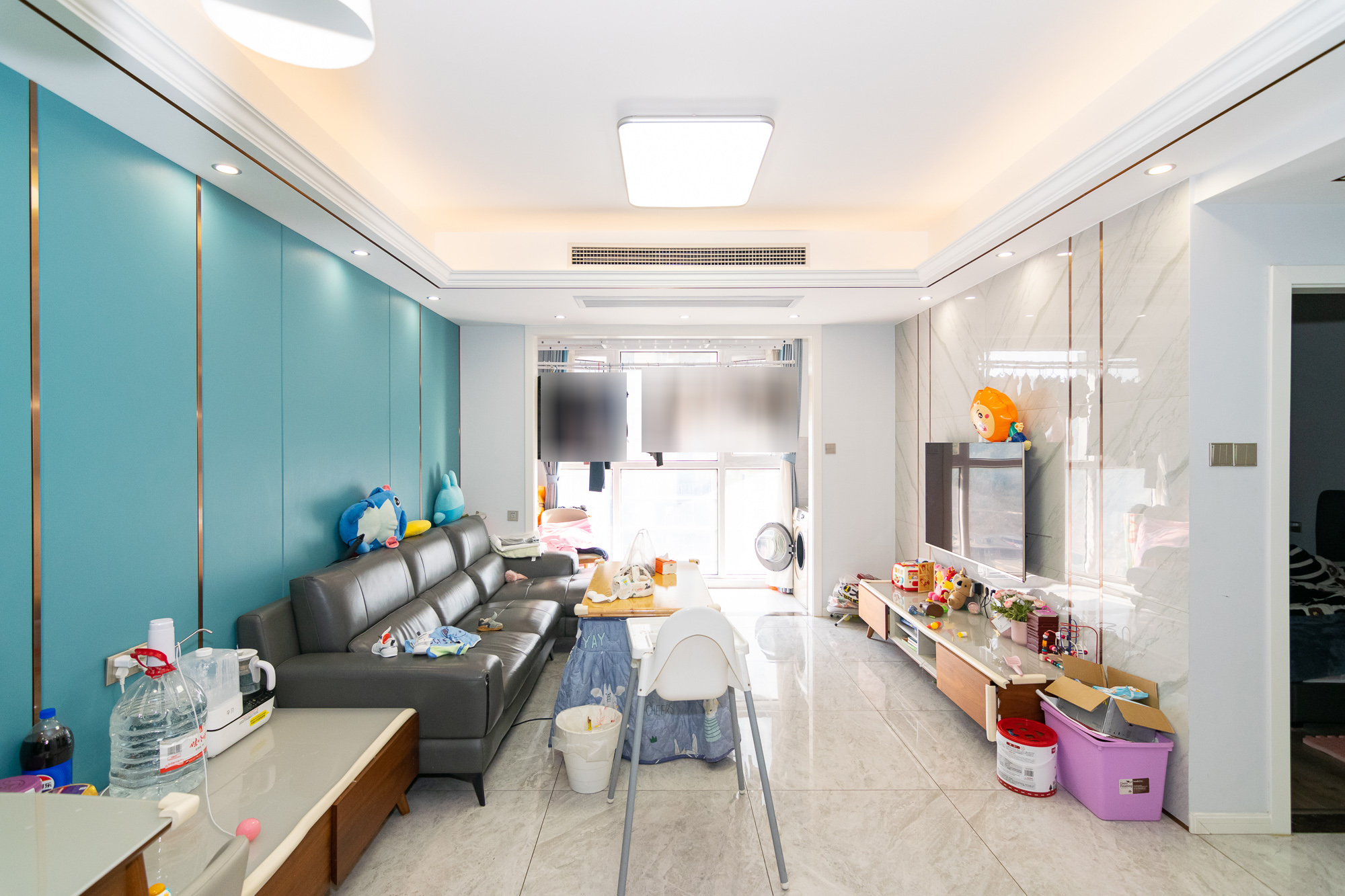 澳海月亮湾 3室2厅1卫 65.0万 澳海月亮湾 3室2厅1卫 65.0万客厅