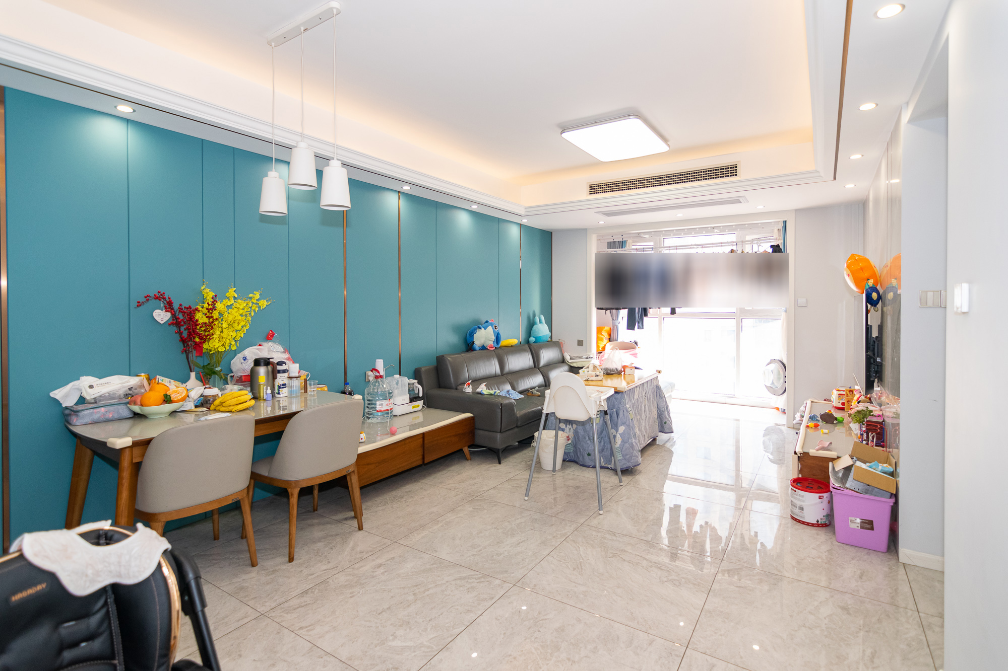 澳海月亮湾 3室2厅1卫 65.0万 澳海月亮湾 3室2厅1卫 65.0万客厅