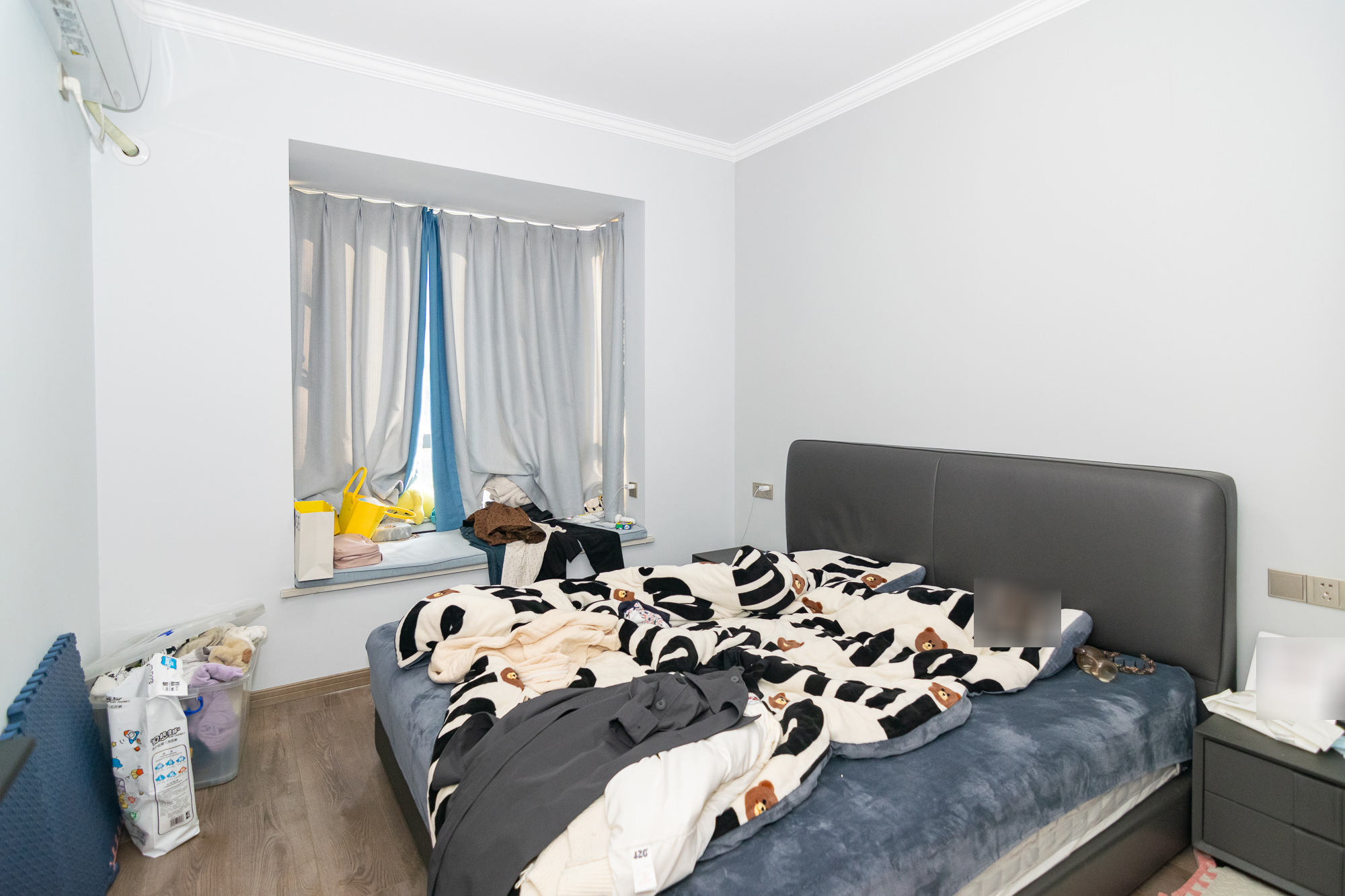 澳海月亮湾 3室2厅1卫 65.0万 澳海月亮湾 3室2厅1卫 65.0万卧室