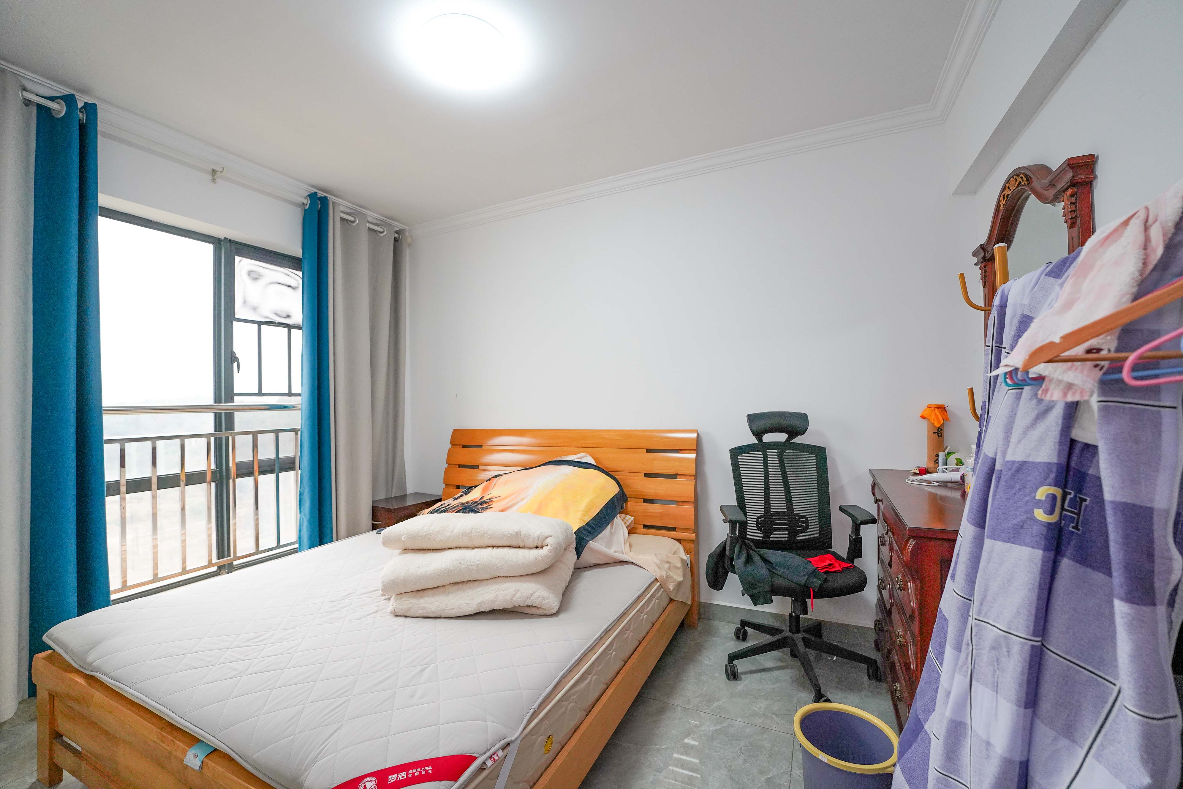 金谷豪庭 2室1厅1卫 50.00万 金谷豪庭 2室1厅1卫 50.00万卧室