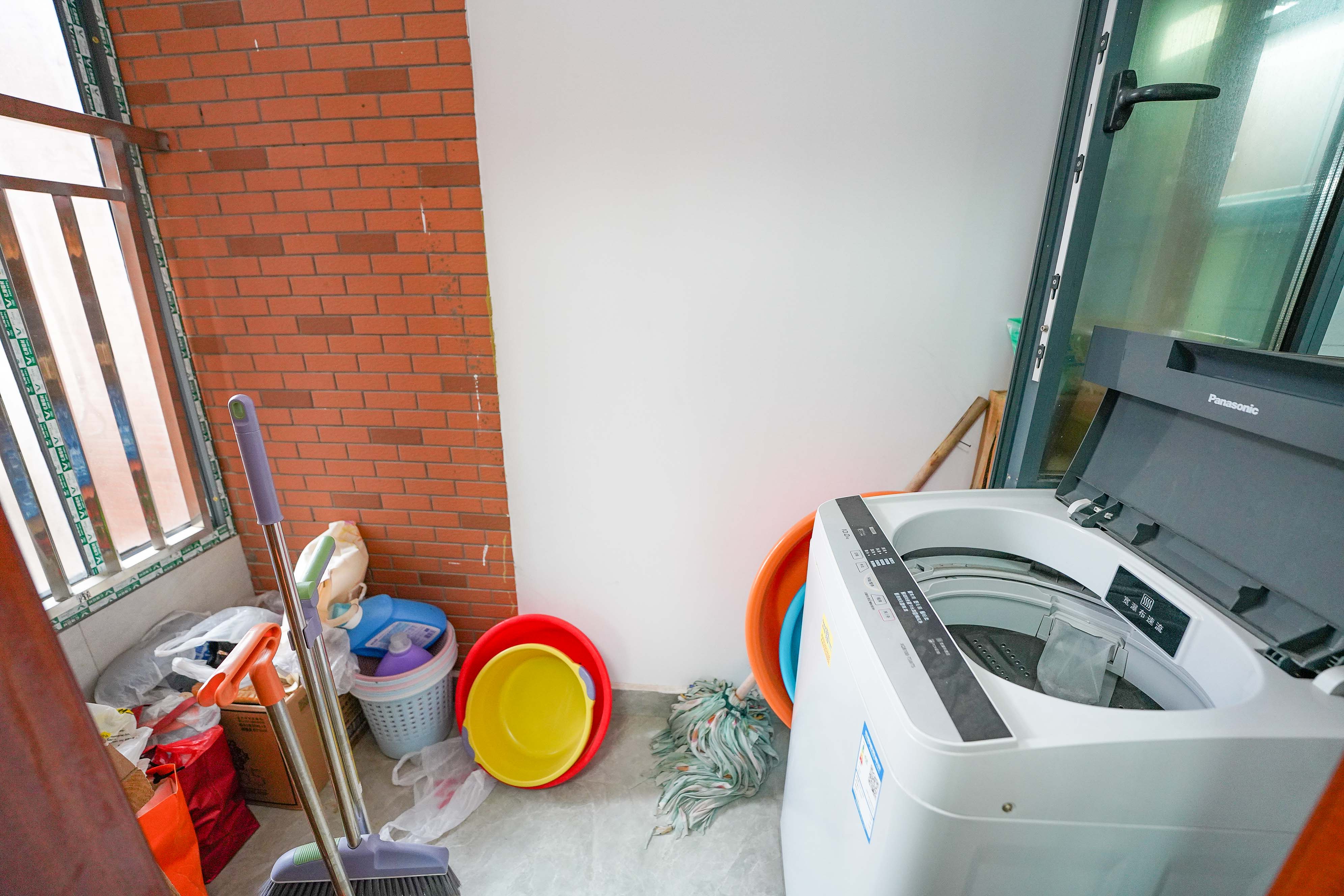 金谷豪庭 2室1厅1卫 50.00万 金谷豪庭 2室1厅1卫 50.00万阳台