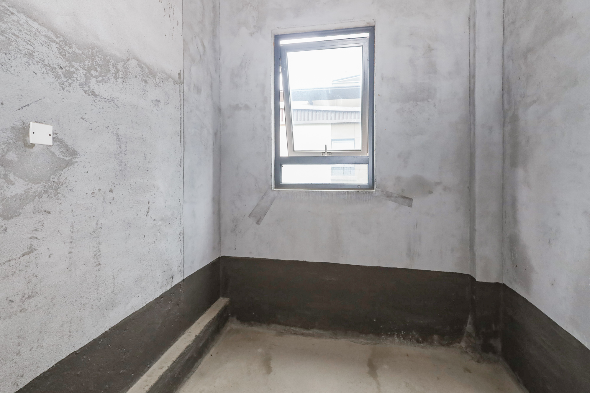 卓越中寰 6室2厅3卫 449.0万 卓越中寰 6室2厅3卫 449.0万卫生间