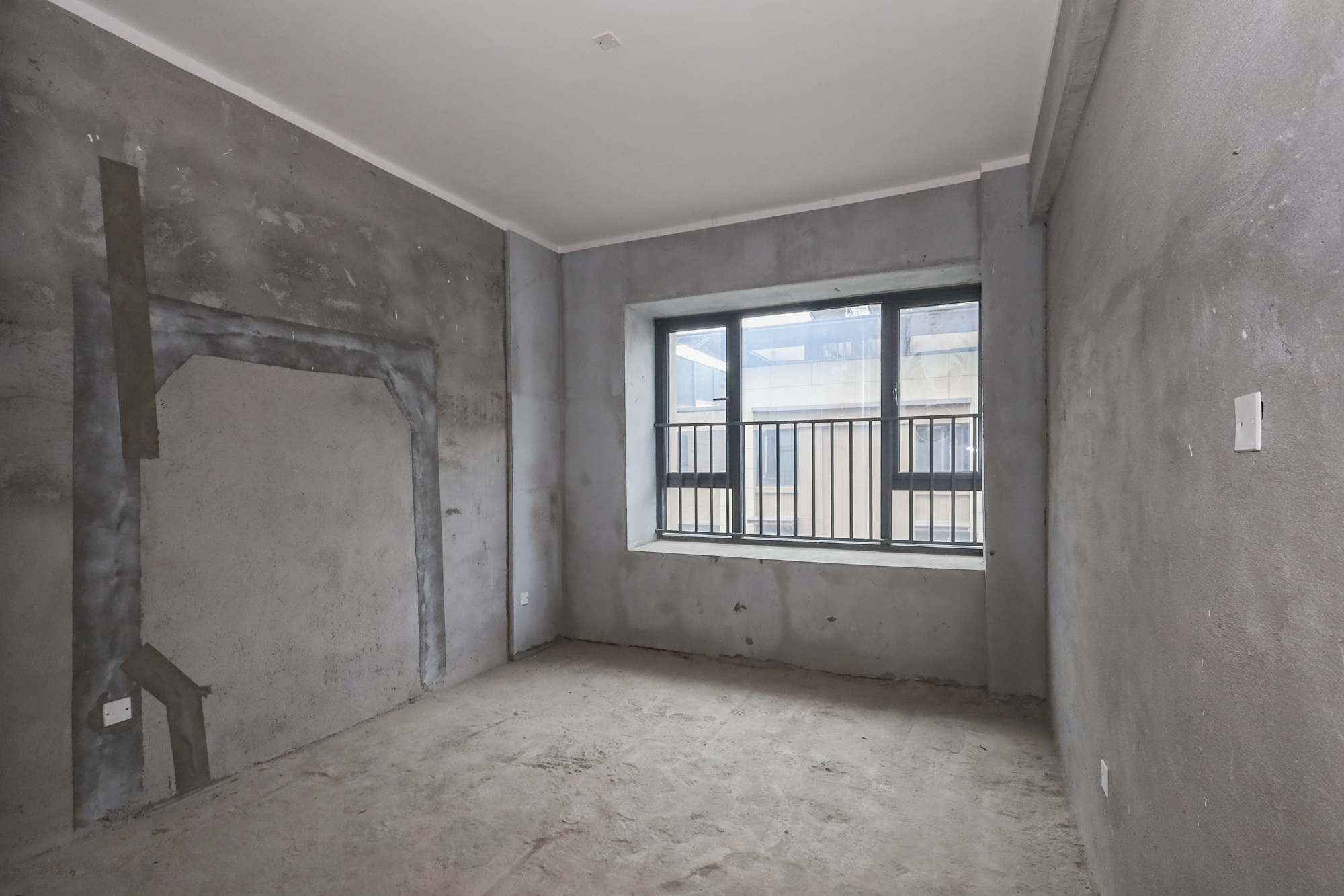 卓越中寰 6室2厅3卫 449.0万 卓越中寰 6室2厅3卫 449.0万卧室