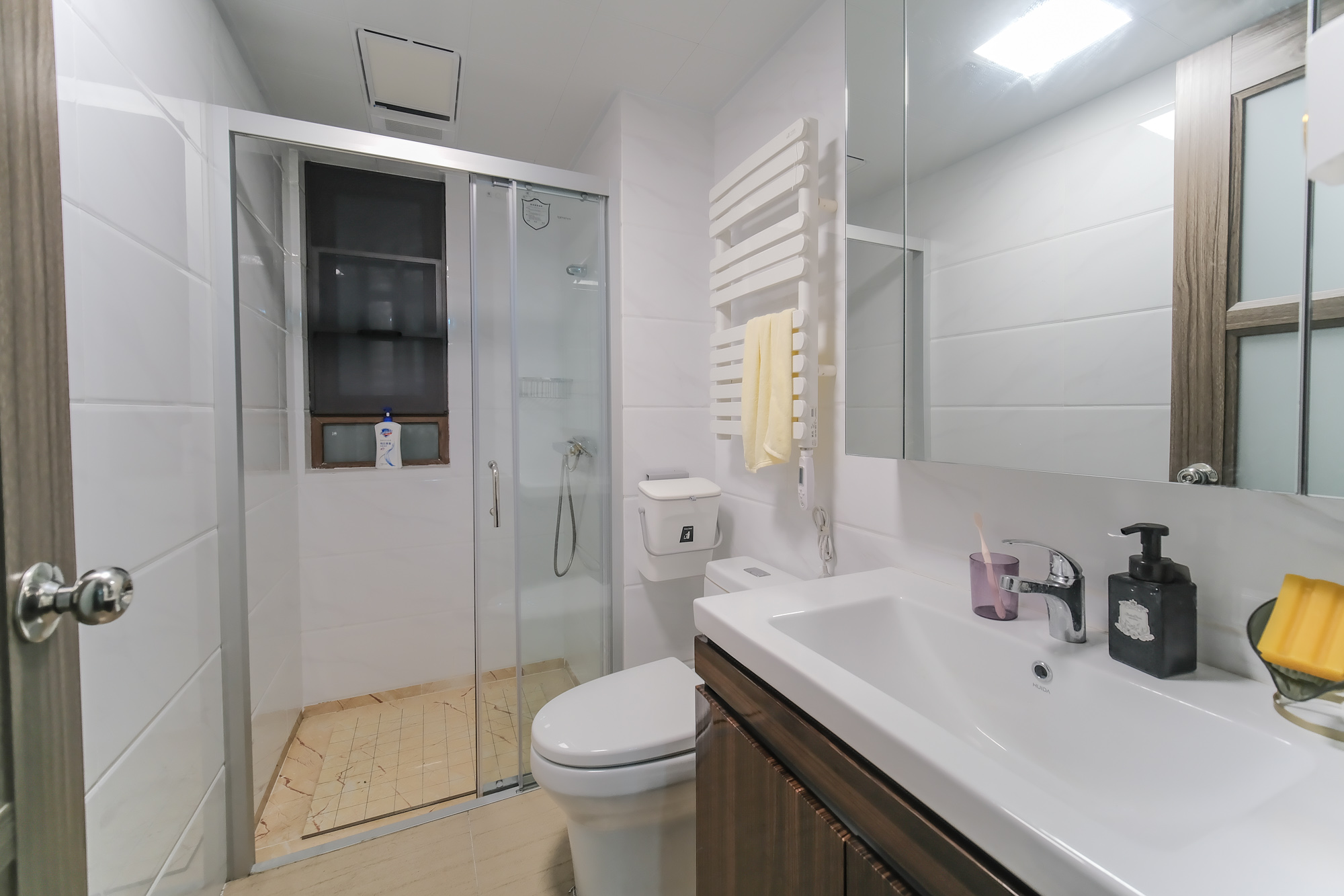 碧桂园翘楚棠 3室2厅2卫 70.0万 碧桂园翘楚棠 3室2厅2卫 70.0万卫生间