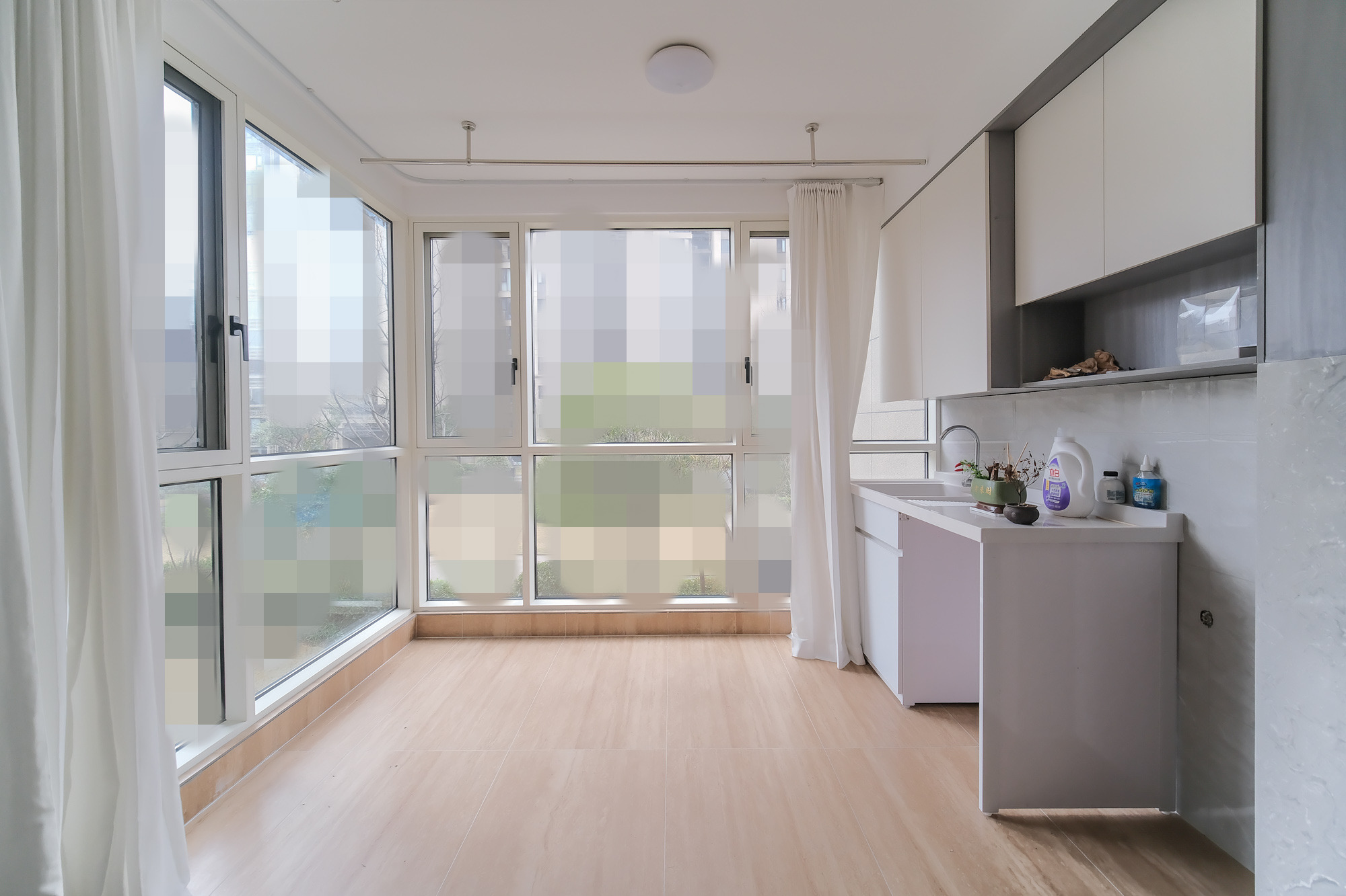 碧桂园翘楚棠  3室2厅2卫    85.0万阳台