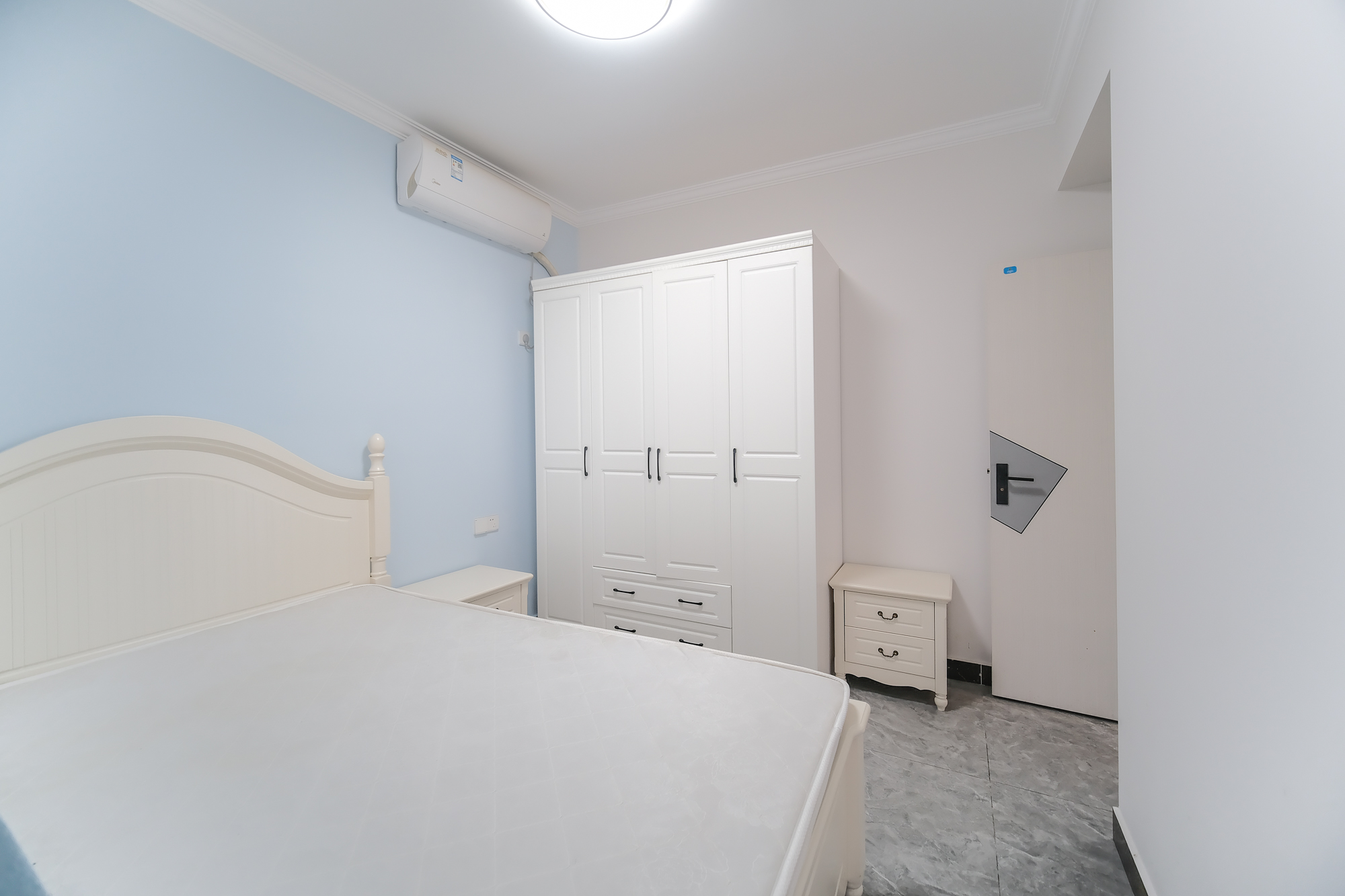 和悦城(蟠龙景苑) 3室2厅1卫 78.0万 和悦城(蟠龙景苑) 3室2厅1卫 78.0万卧室