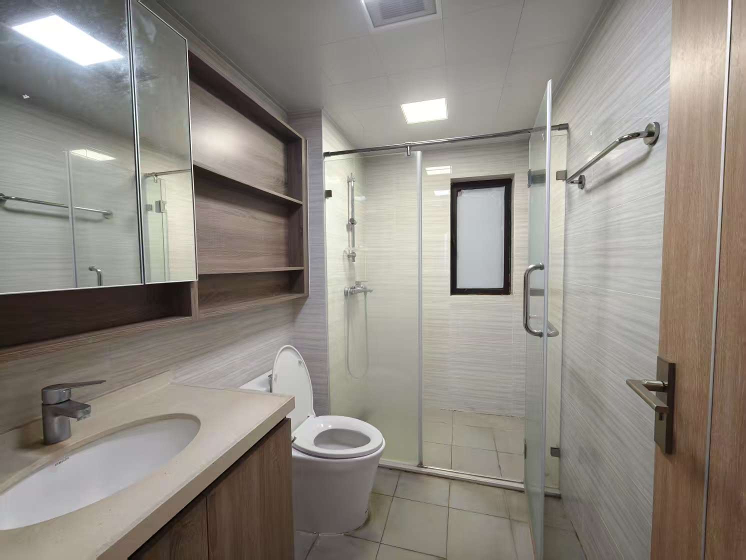 美的翰城  3室2厅2卫    88.0万 美的翰城  3室2厅2卫    88.0万室内图