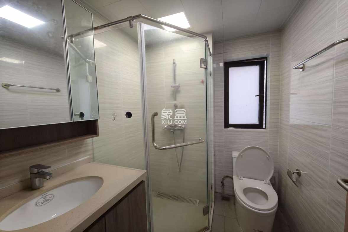 美的翰城  3室2厅2卫    88.0万 美的翰城  3室2厅2卫    88.0万室内图