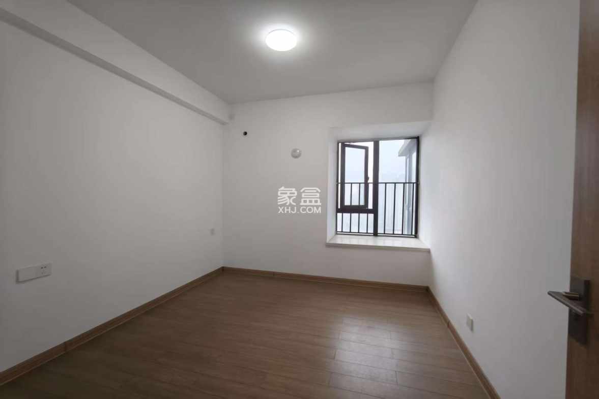 美的翰城  3室2厅2卫    88.0万 美的翰城  3室2厅2卫    88.0万室内图