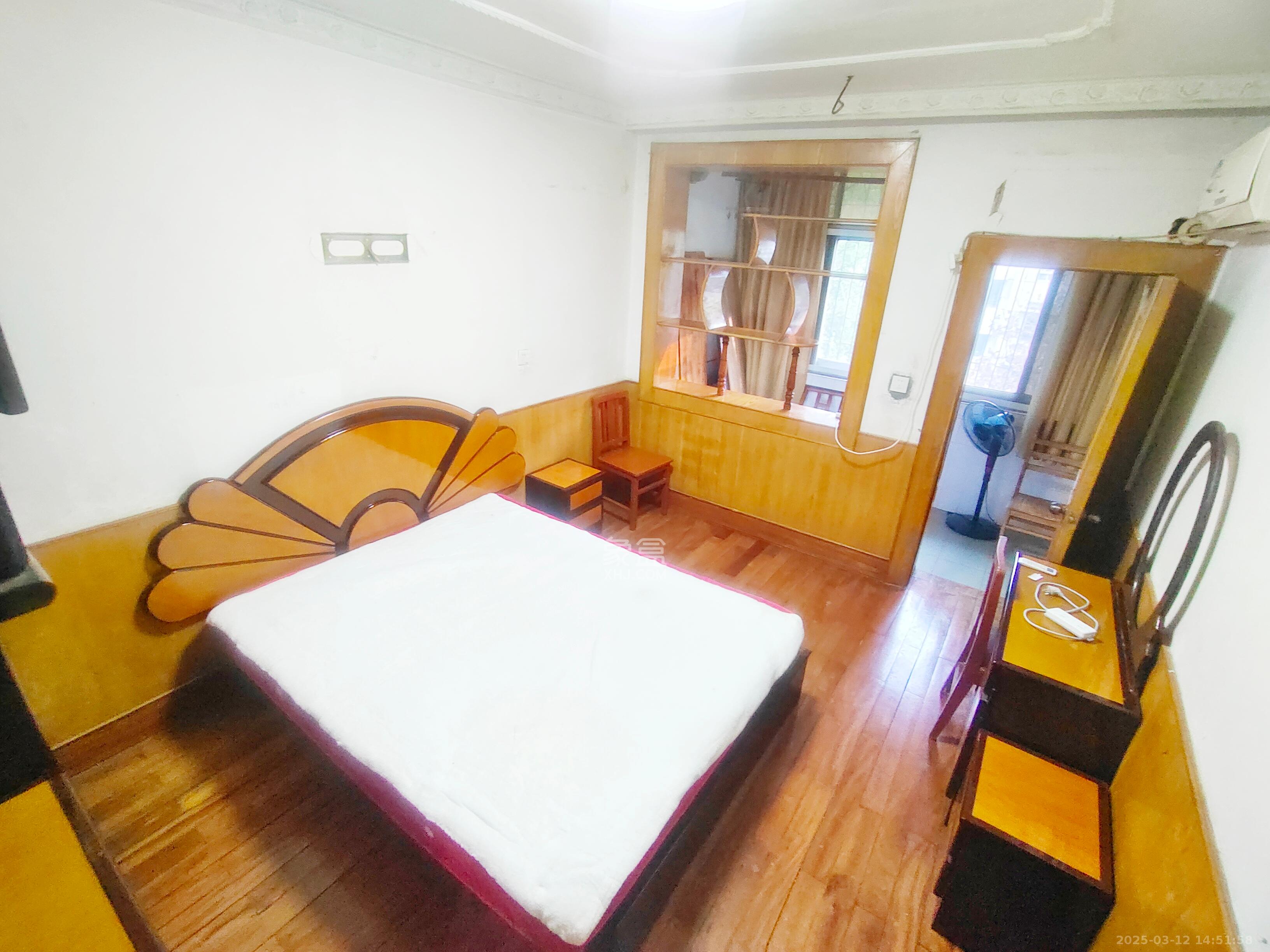 雅雀湖小区  2室1厅1卫   1500.00元/月室内图