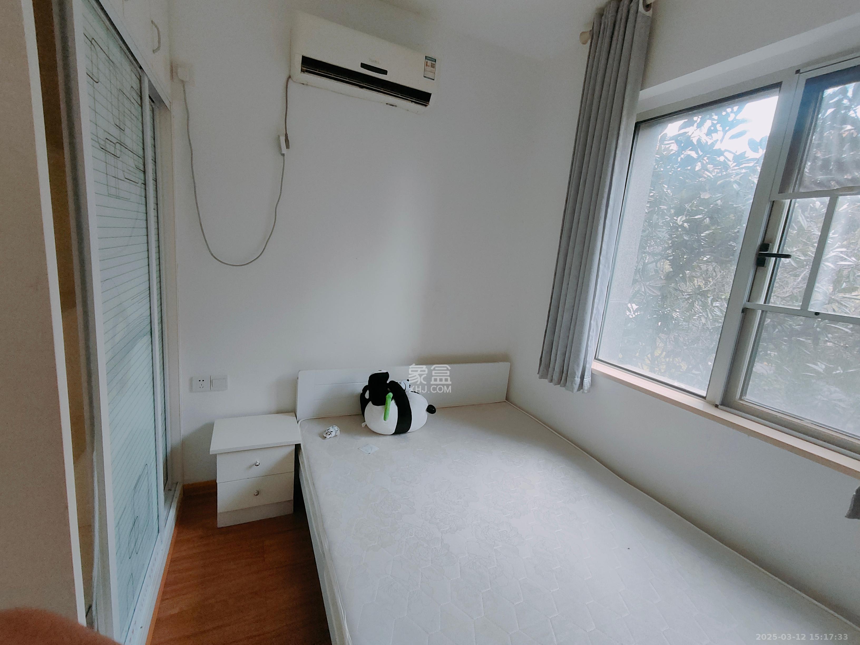 五矿万境水岸三期 1室2厅1卫 2000.0元/月 五矿万境水岸三期 1室2厅1卫 2000.0元/月室内图