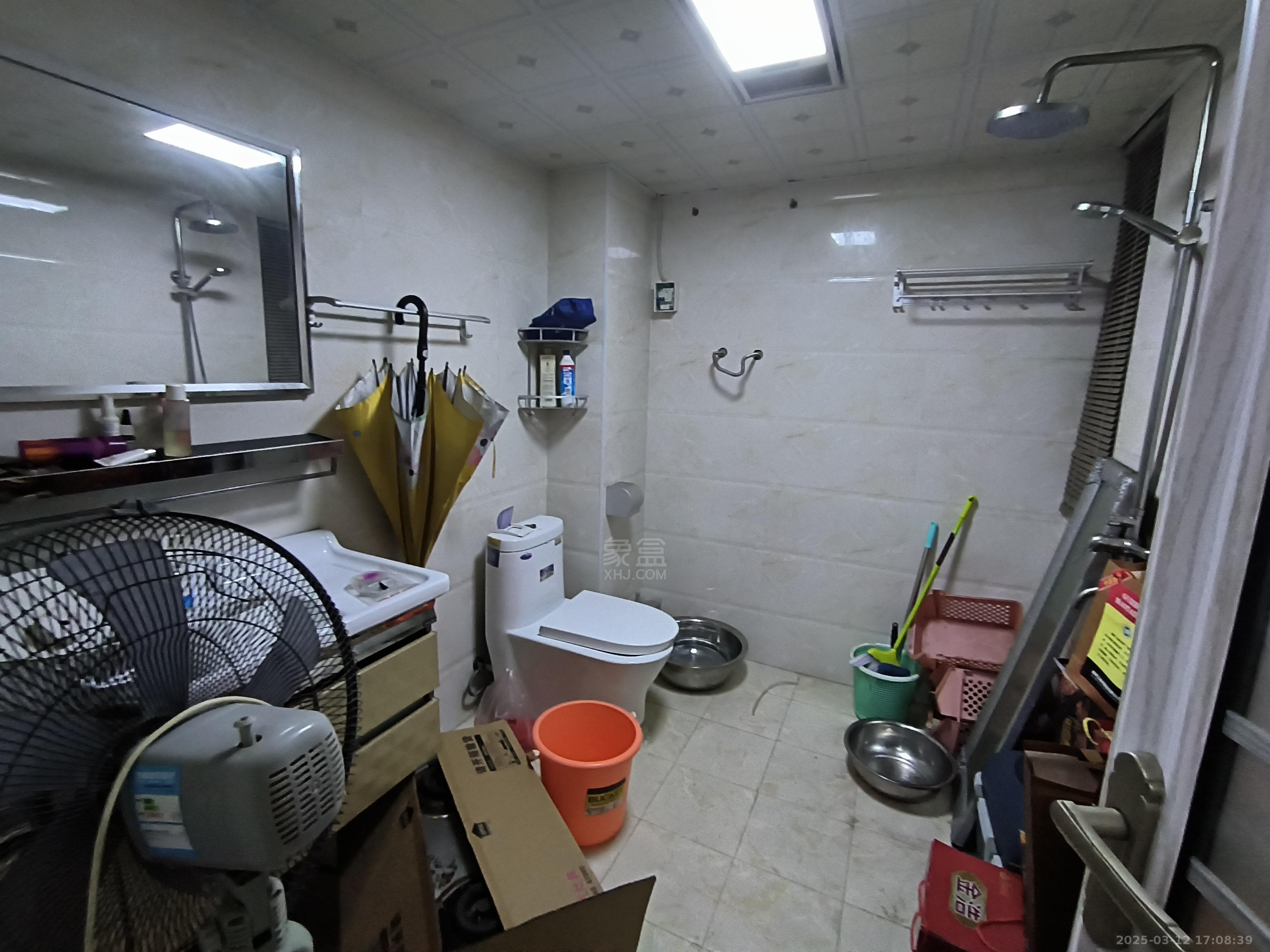 佳兆业金域天下二期 3室2厅2卫 1800.0元/月 佳兆业金域天下二期 3室2厅2卫 1800.0元/月室内图