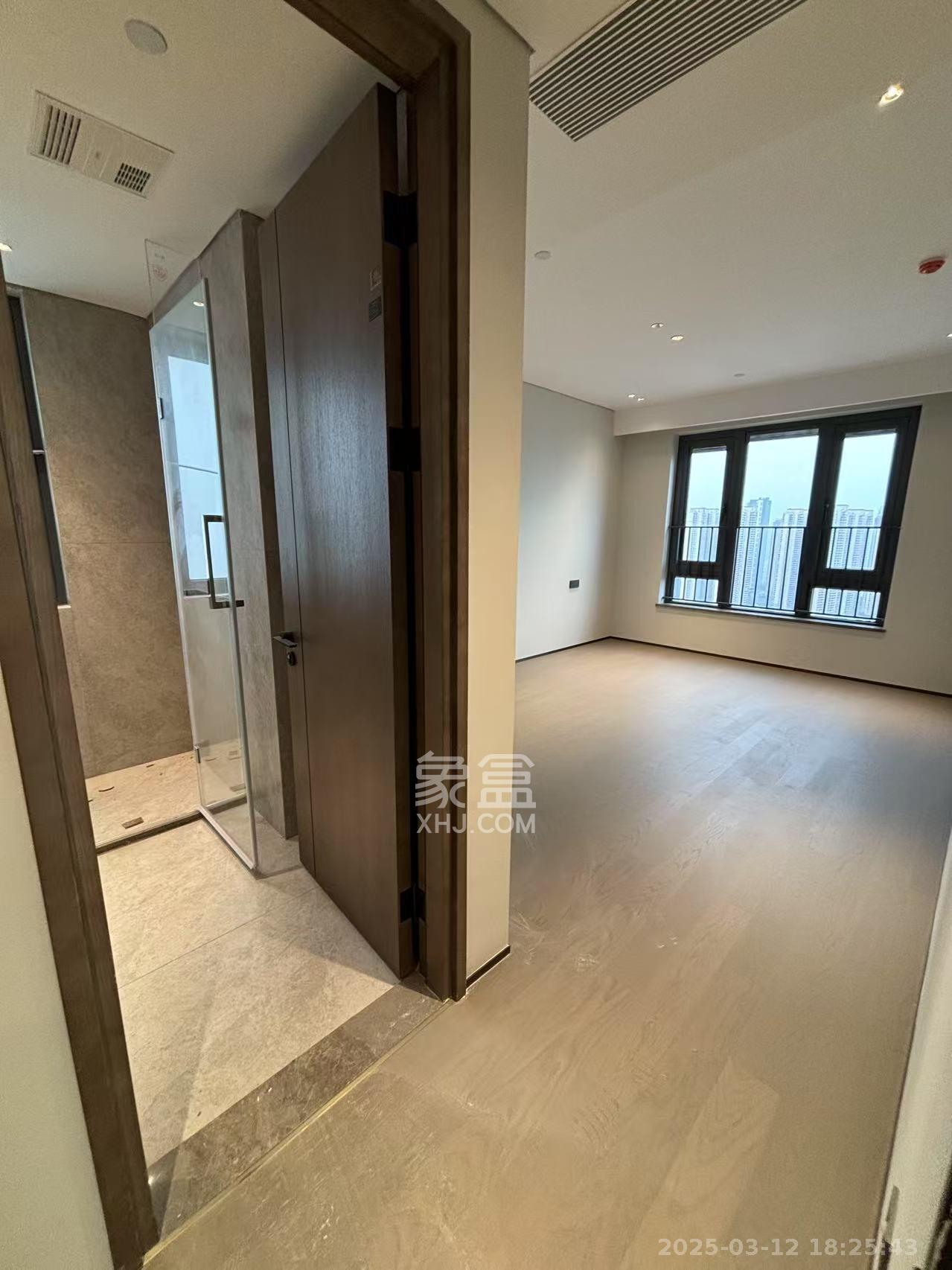 长沙悦府(华润万象城) 4室2厅1卫 25000.0元/月 长沙悦府(华润万象城) 4室2厅1卫 25000.0元/月室内图