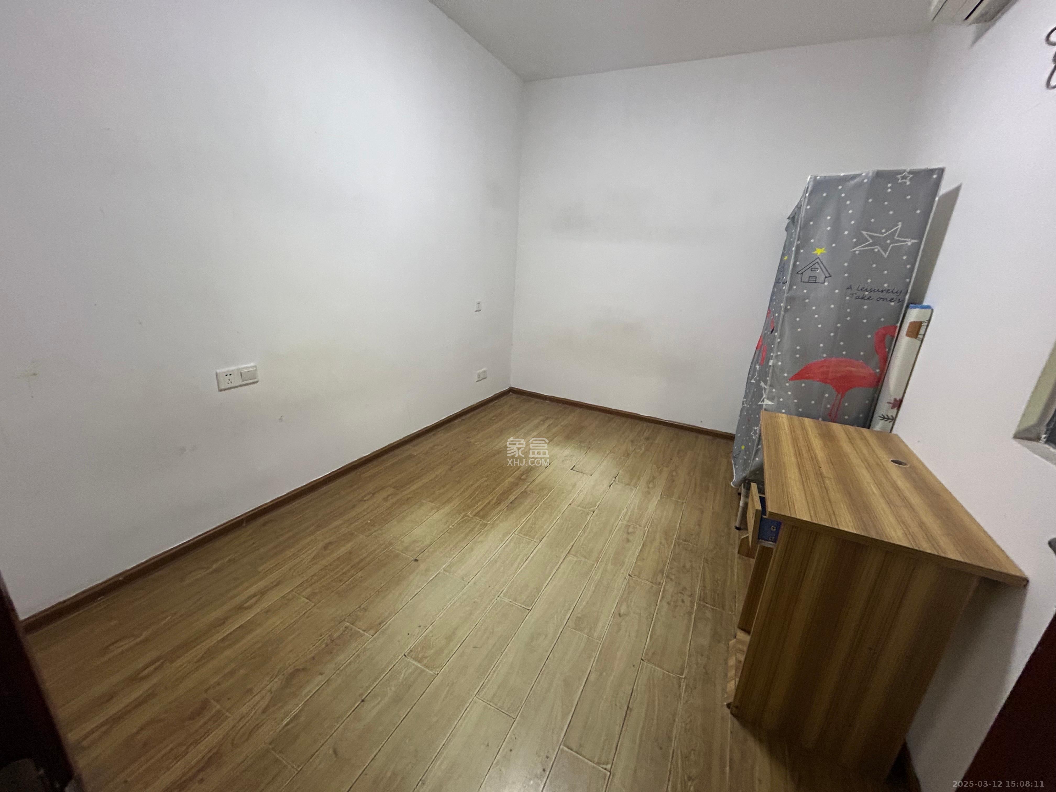 湘域城邦(湘域国际中心) 2室1厅1卫 3300.0元/月 湘域城邦(湘域国际中心) 2室1厅1卫 3300.0元/月室内图