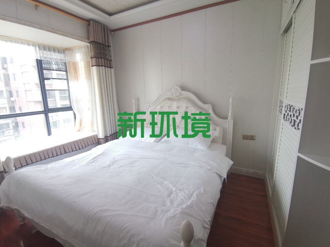 月亮湾三期 3室2厅2卫 2800.0元/月 月亮湾三期 3室2厅2卫 2800.0元/月室内图