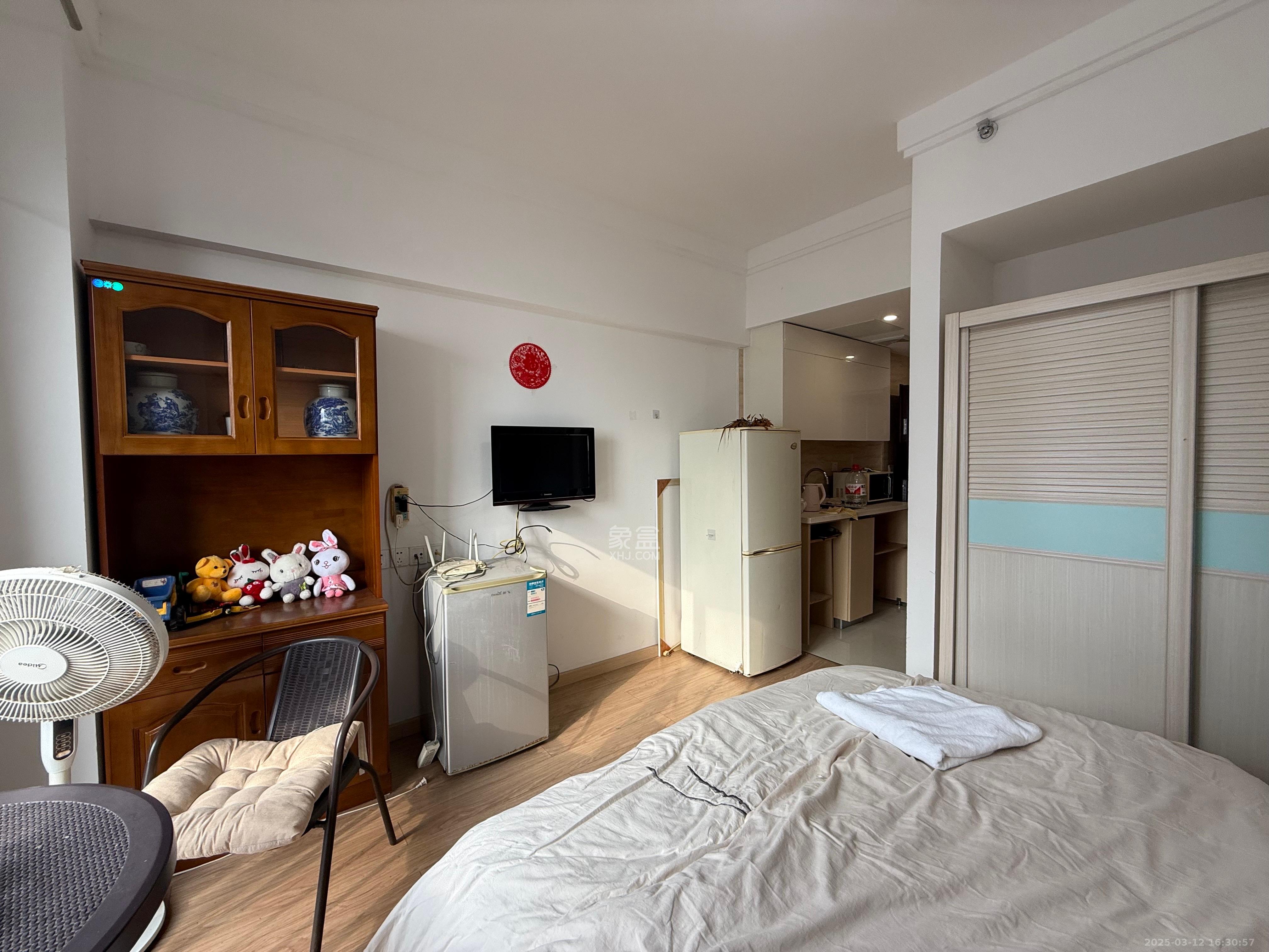 君合天玺 1室1厅1卫 1500.0元/月 君合天玺 1室1厅1卫 1500.0元/月室内图