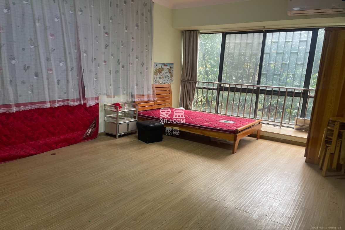 恒基凯旋门一二期 4室2厅1卫 2800.0元/月 恒基凯旋门一二期 4室2厅1卫 2800.0元/月室内图