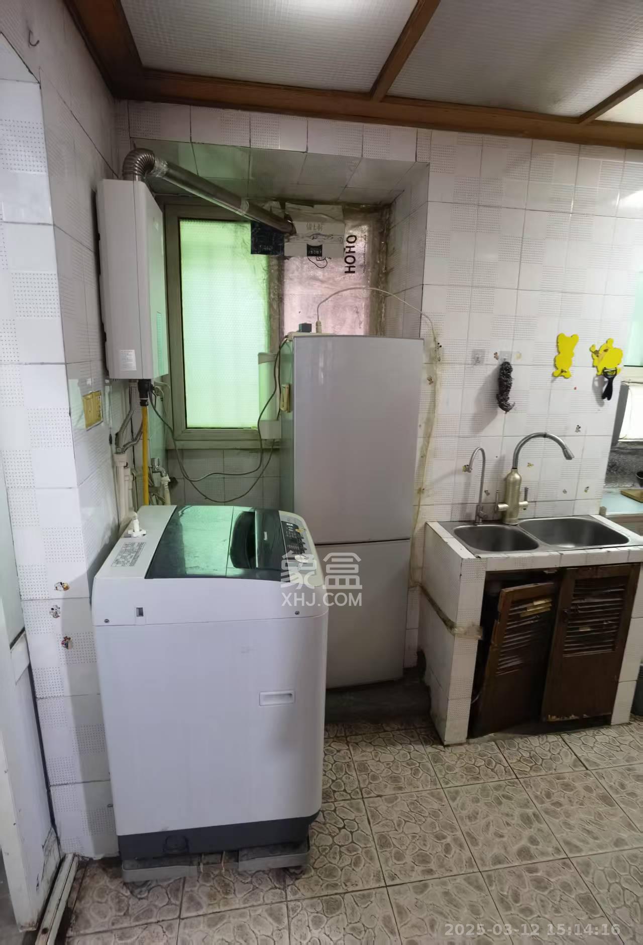 湘运新村  2室1厅1卫   1500.00元/月室内图