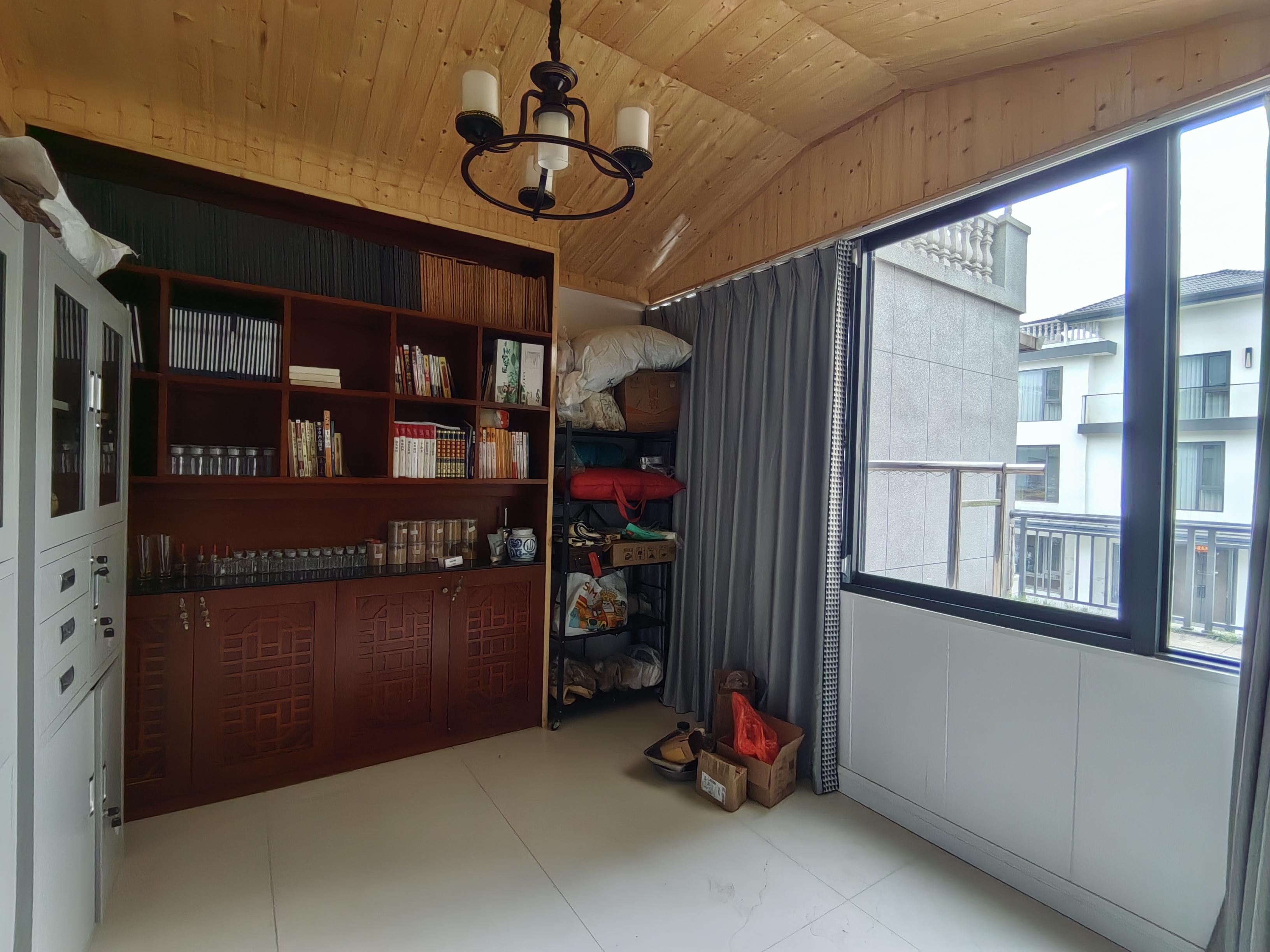 碧桂园  5室2厅3卫   245.80万室内图
